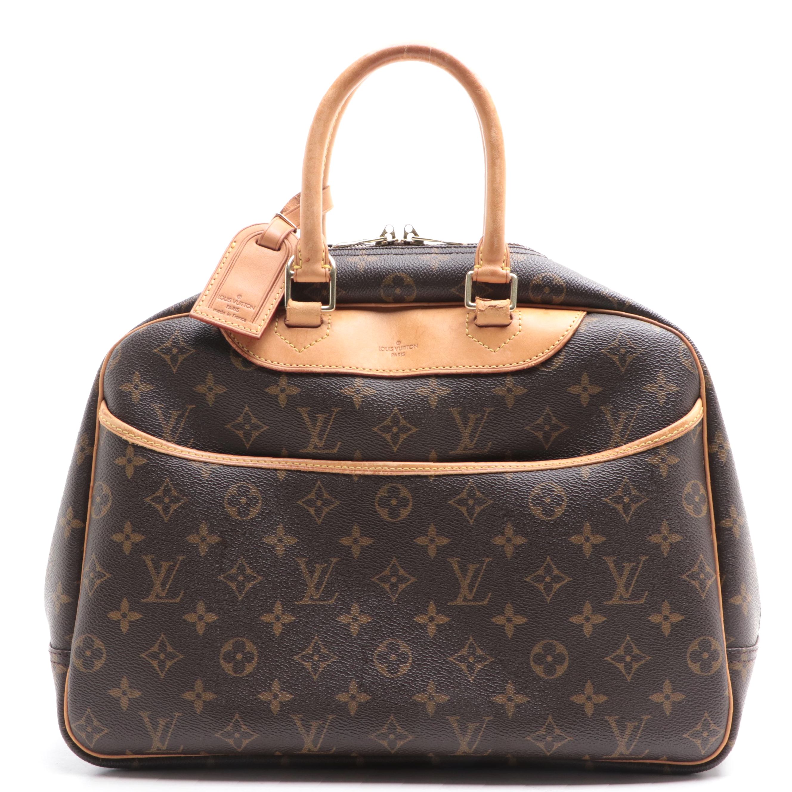 Louis Vuitton Deauville Travel Bag in Monogram Canvas and Vachetta Leather
