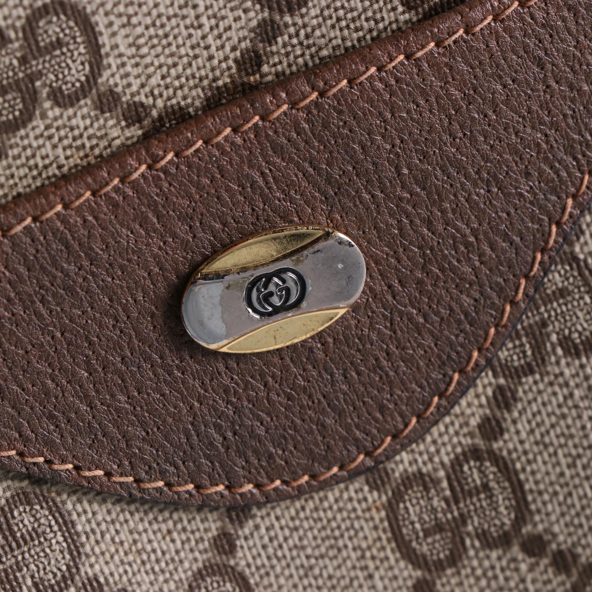 Gucci Accessory Collection Tote in GG Supreme Canvas and Leather with Web Strap