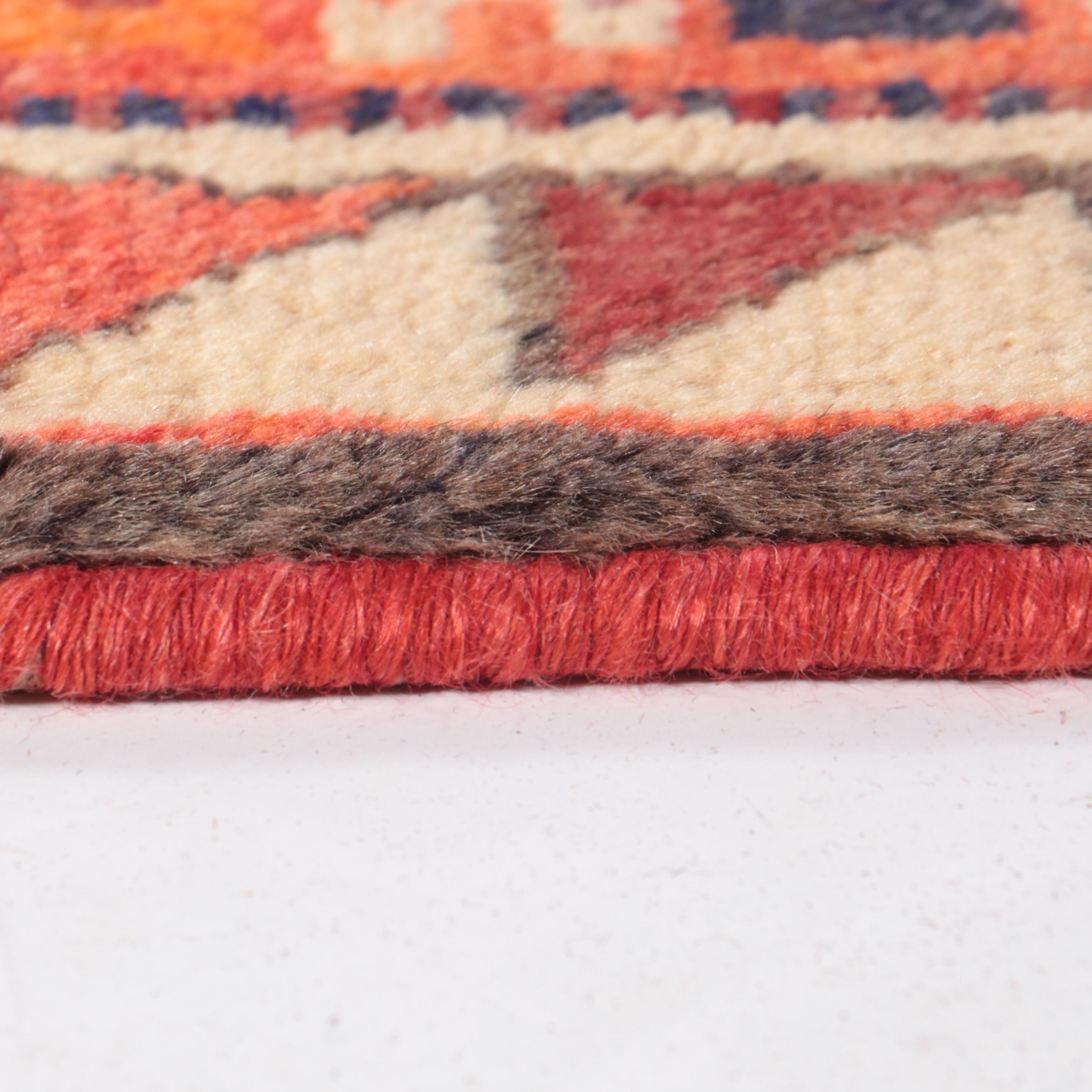 5' x 7'10 Hand-Knotted Persian Shiraz Area Rug