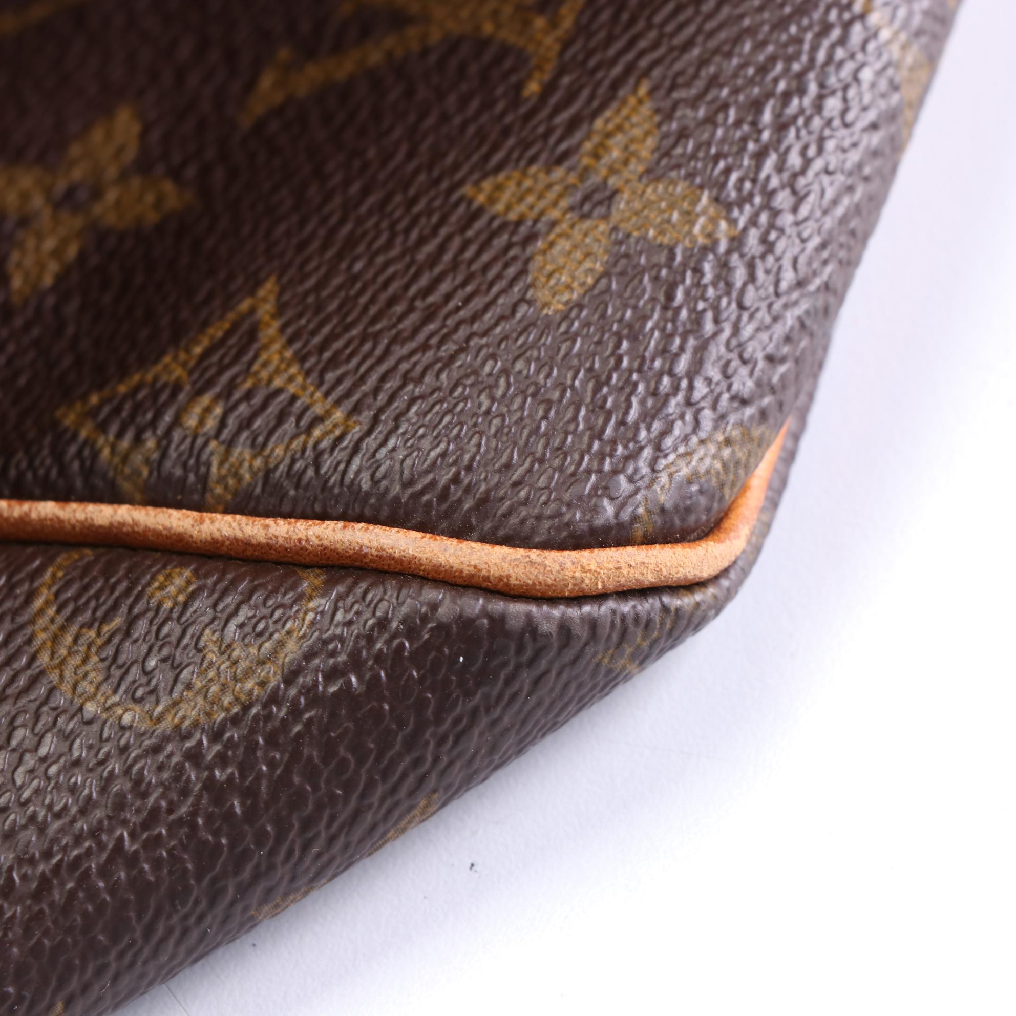 Louis Vuitton Keepall 55 in Monogram Canvas and Vachetta Leather