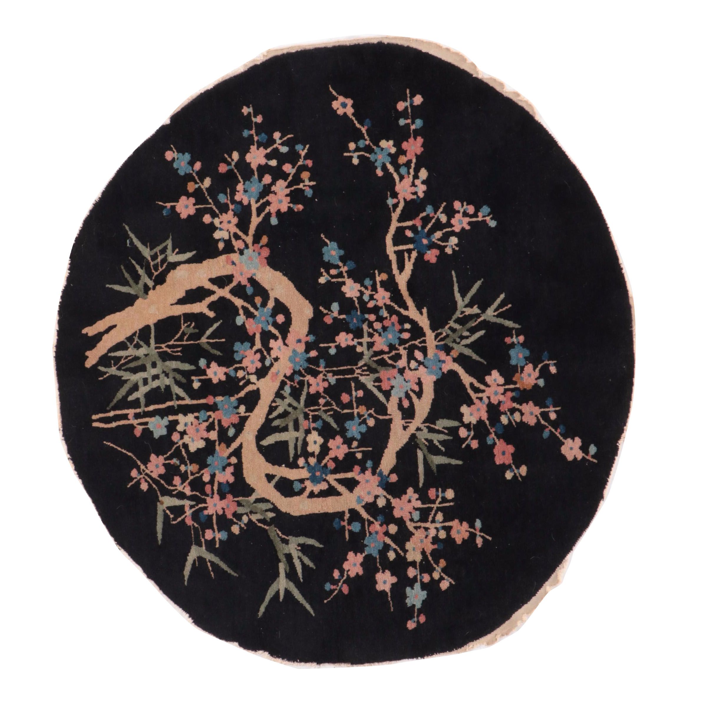 3'11 x 4'2 Hand-Knotted Chinese Nichols Style Accent Rug