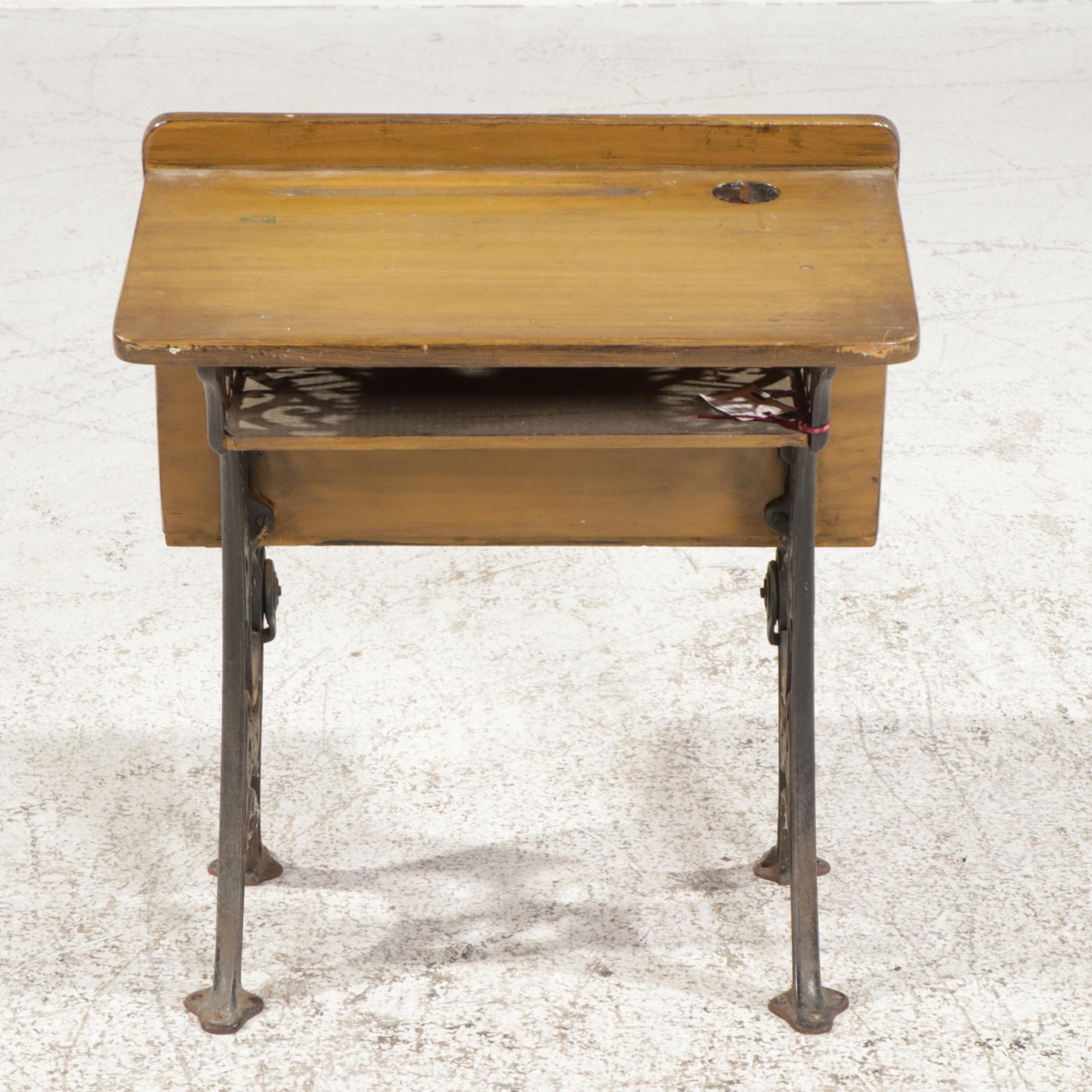 Theodore Kundtz Co. "Eclipse No. 5" Cast Iron and Wood Grammar School Desk