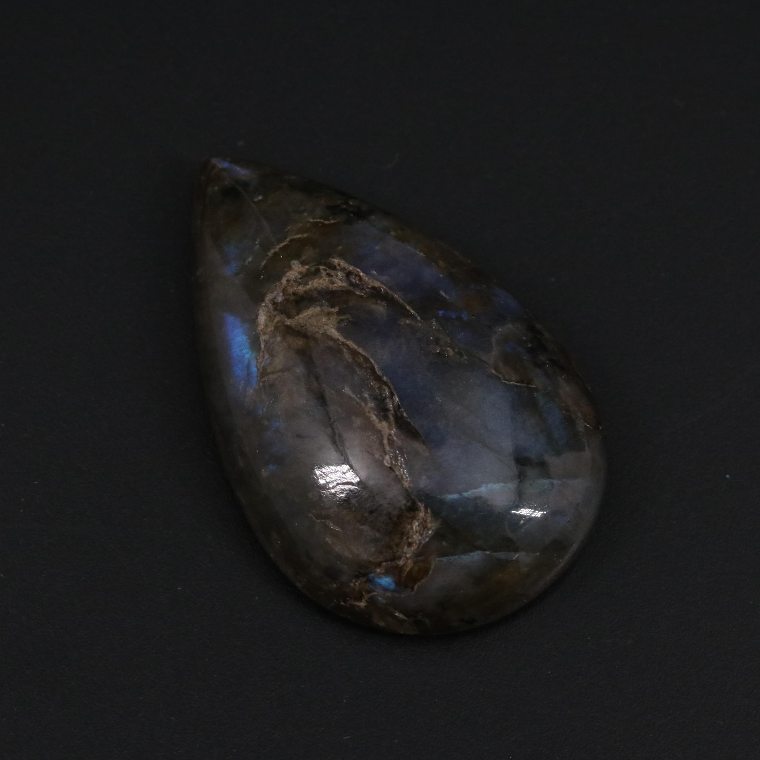 Loose 60.49 CTW Labradorite