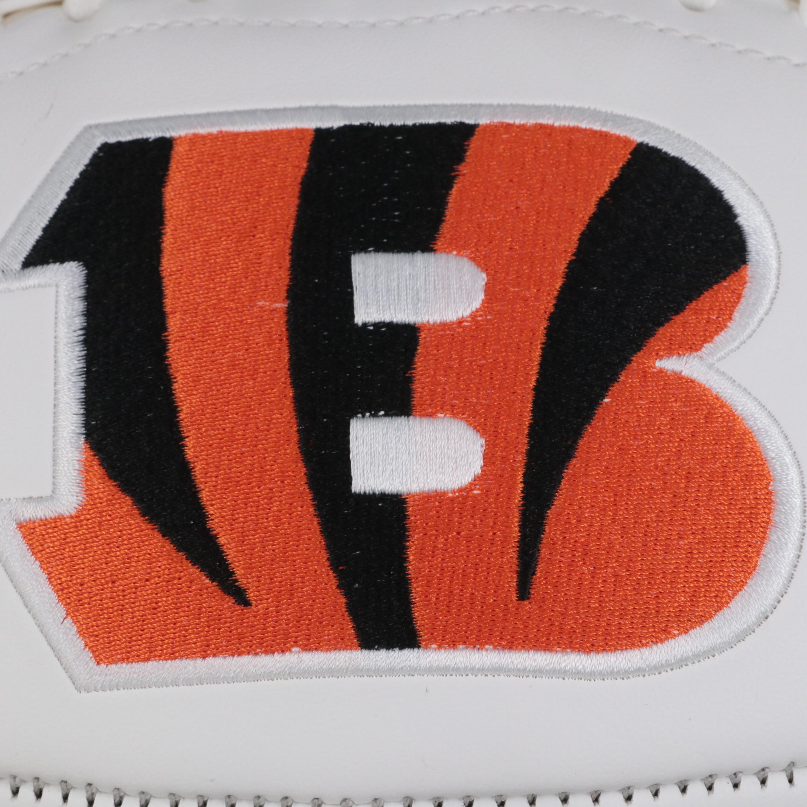 Cincinnati Bengals Joe Burrow, Ja'Marr Chase Signed Jarden Sports Football