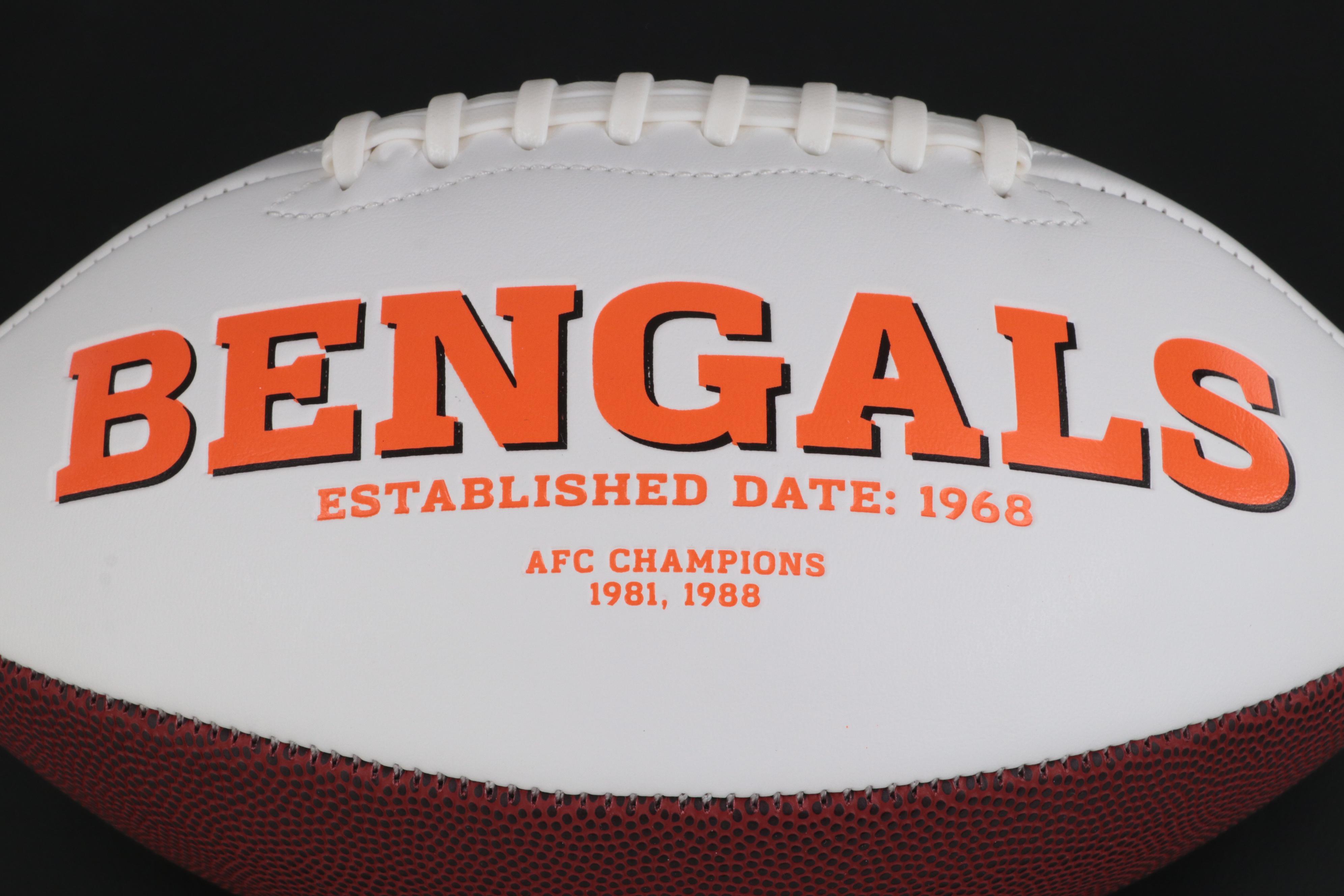 Cincinnati Bengals Joe Burrow, Ja'Marr Chase Signed Jarden Sports Football