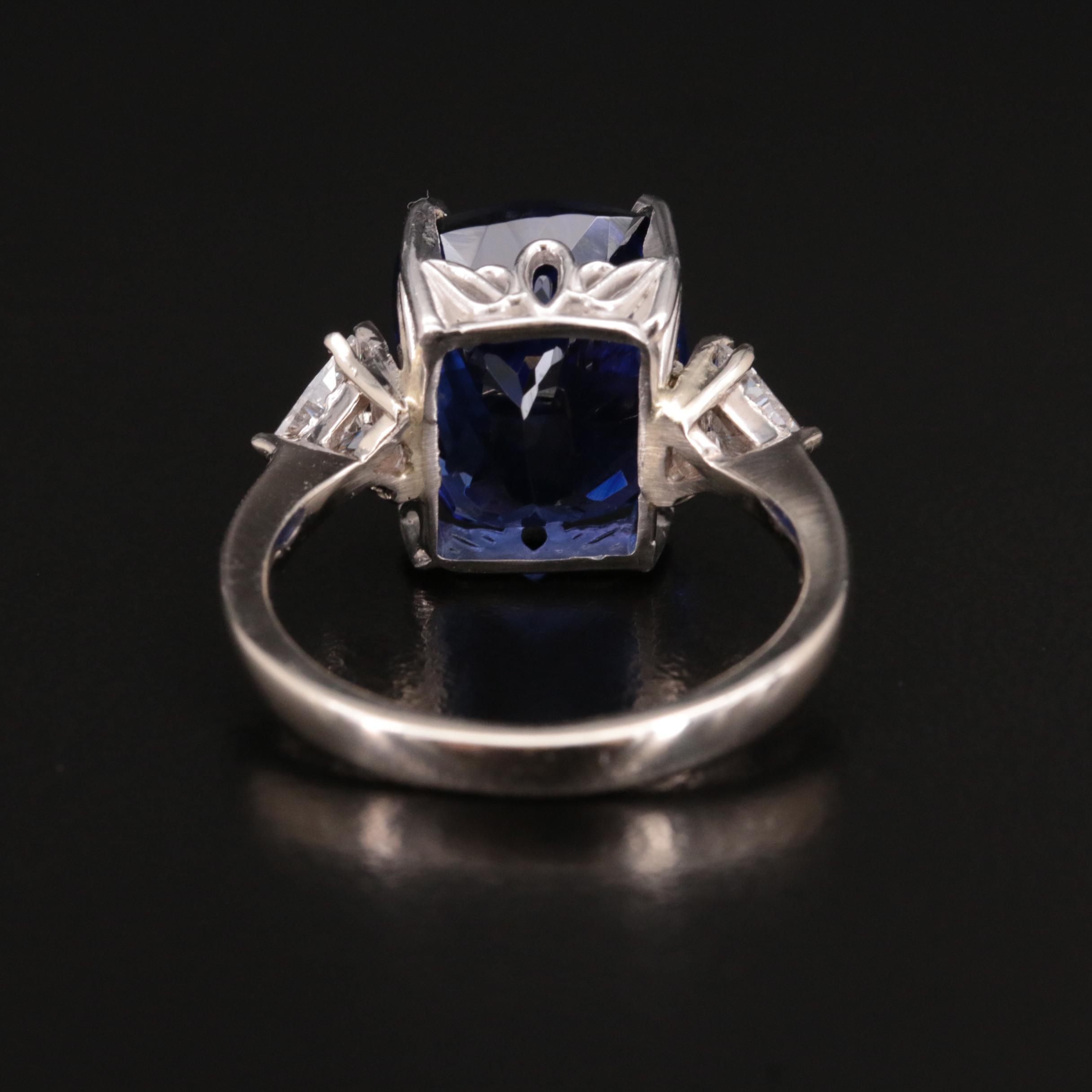 14K 12.43 CT Tanzanite and Diamond Ring