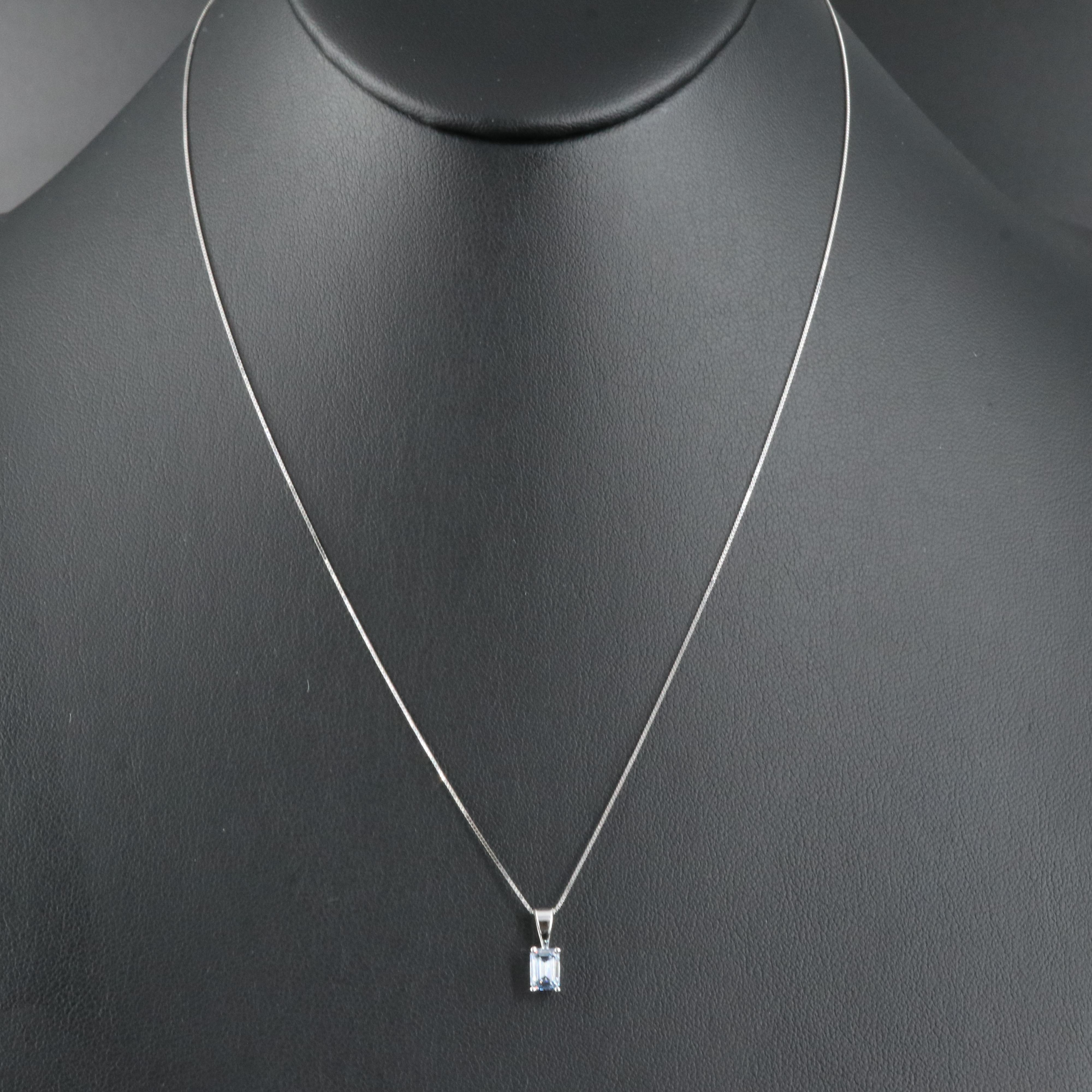 14K 0.75 CT Lab Grown Diamond Pendant Necklace