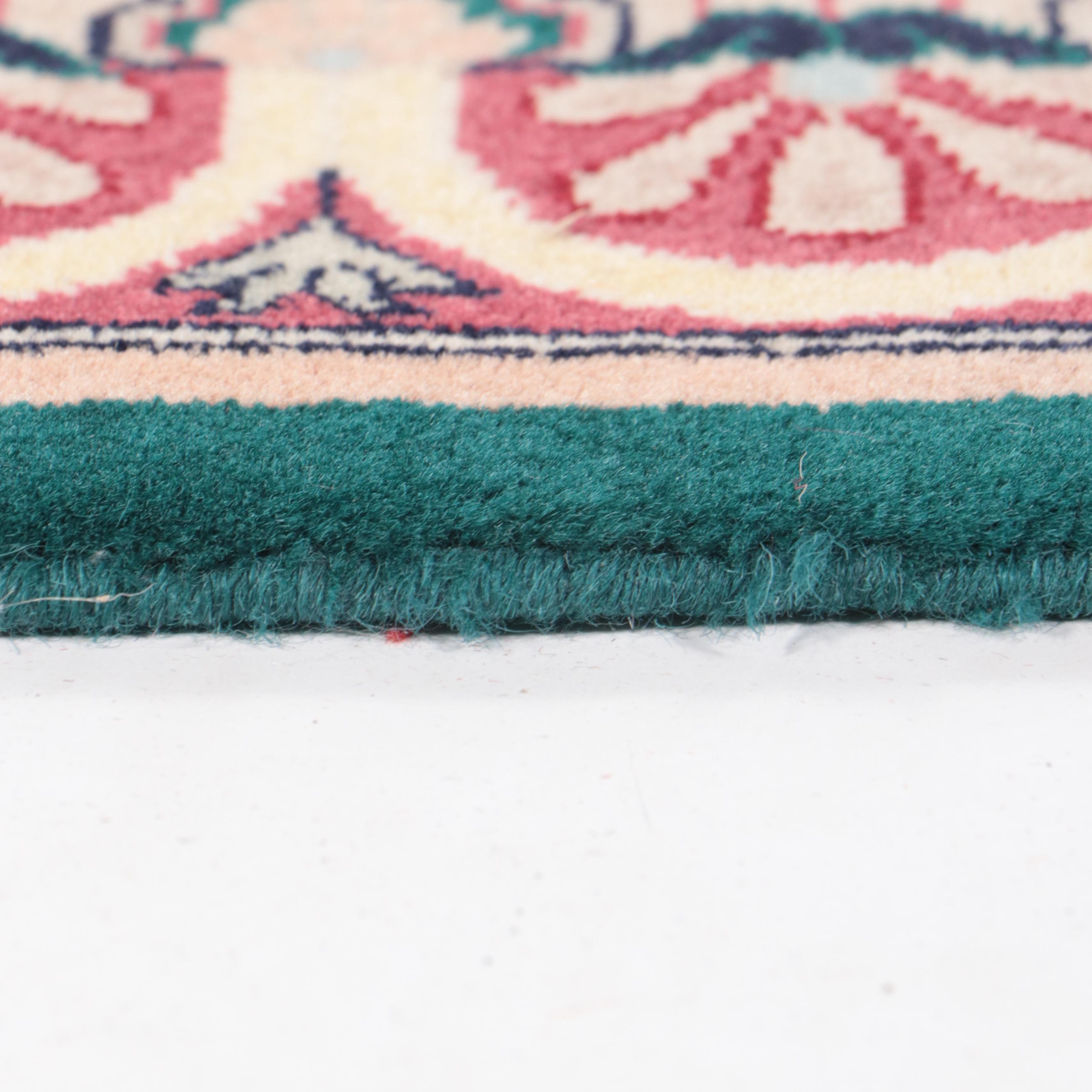 6'1 x 9'4 Hand-Knotted Pakistani-Persian Area Rug