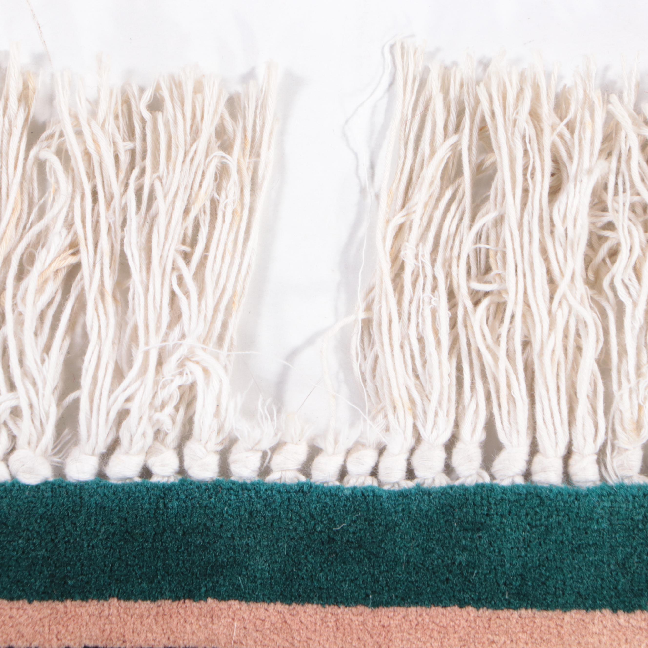 6'1 x 9'4 Hand-Knotted Pakistani-Persian Area Rug