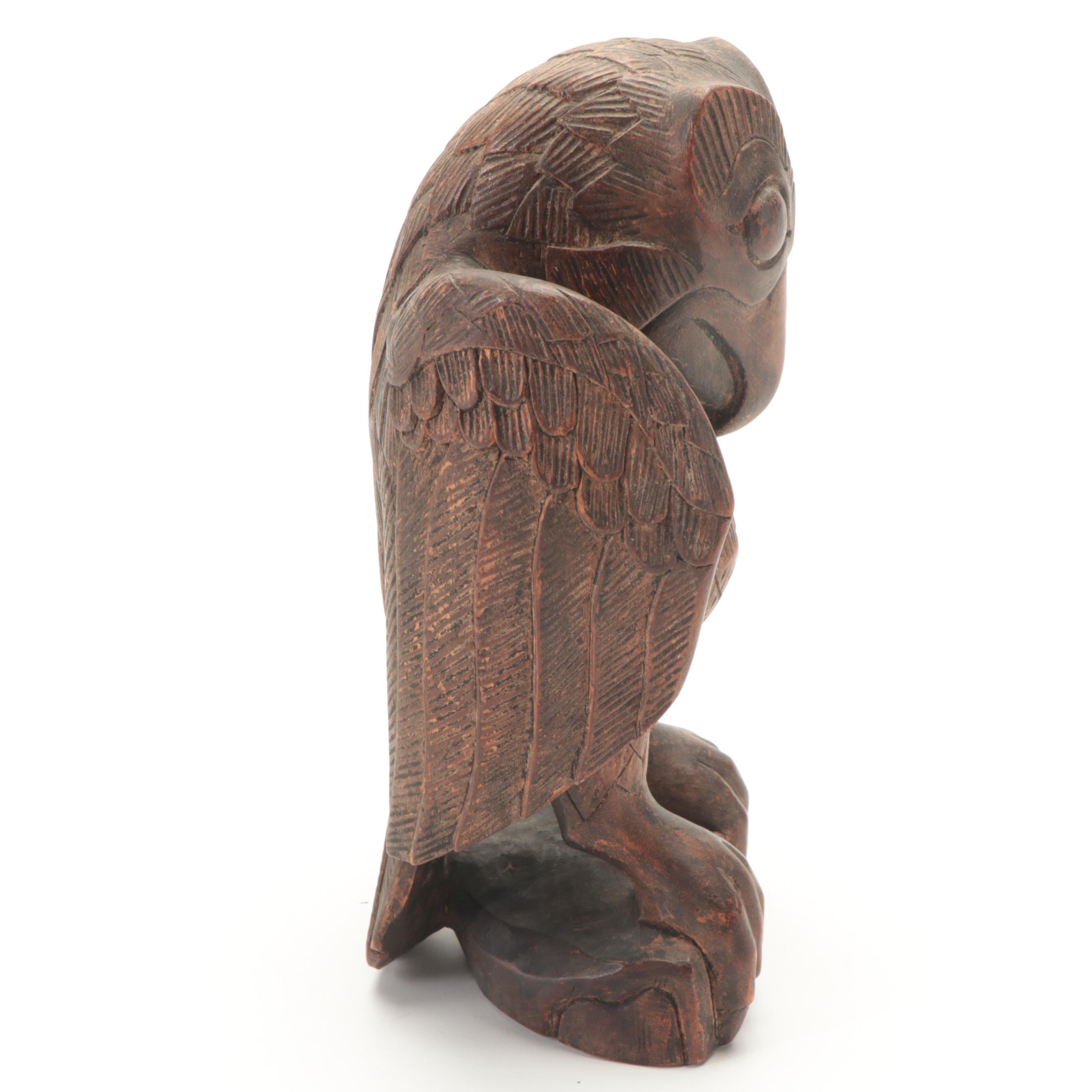 Folk Art Hand-Carved Wooden Figure of an Eagle, Early to Mid 20th Century