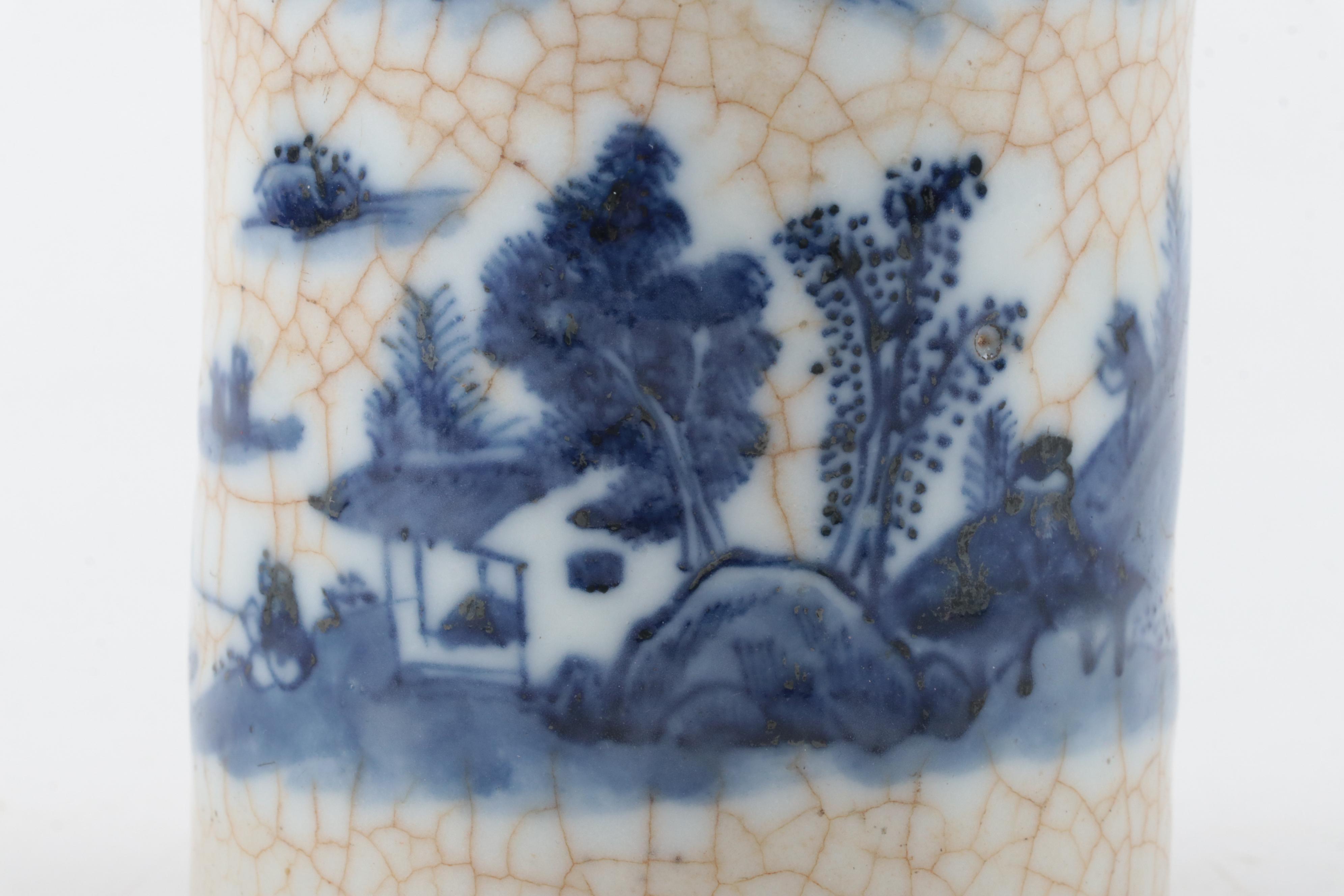 Chinese Porcelain Crackle Glazed Cylindrical Brush Pot