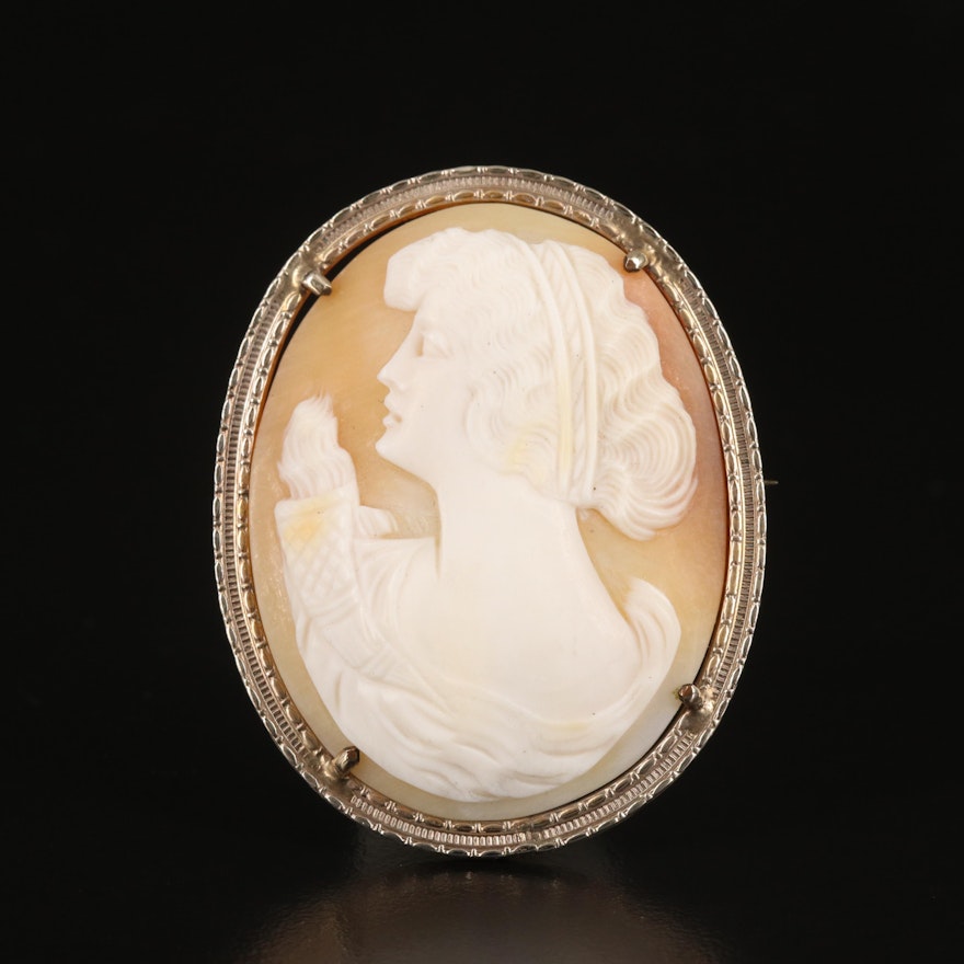 Vintage 10K Shell Cameo Brooch