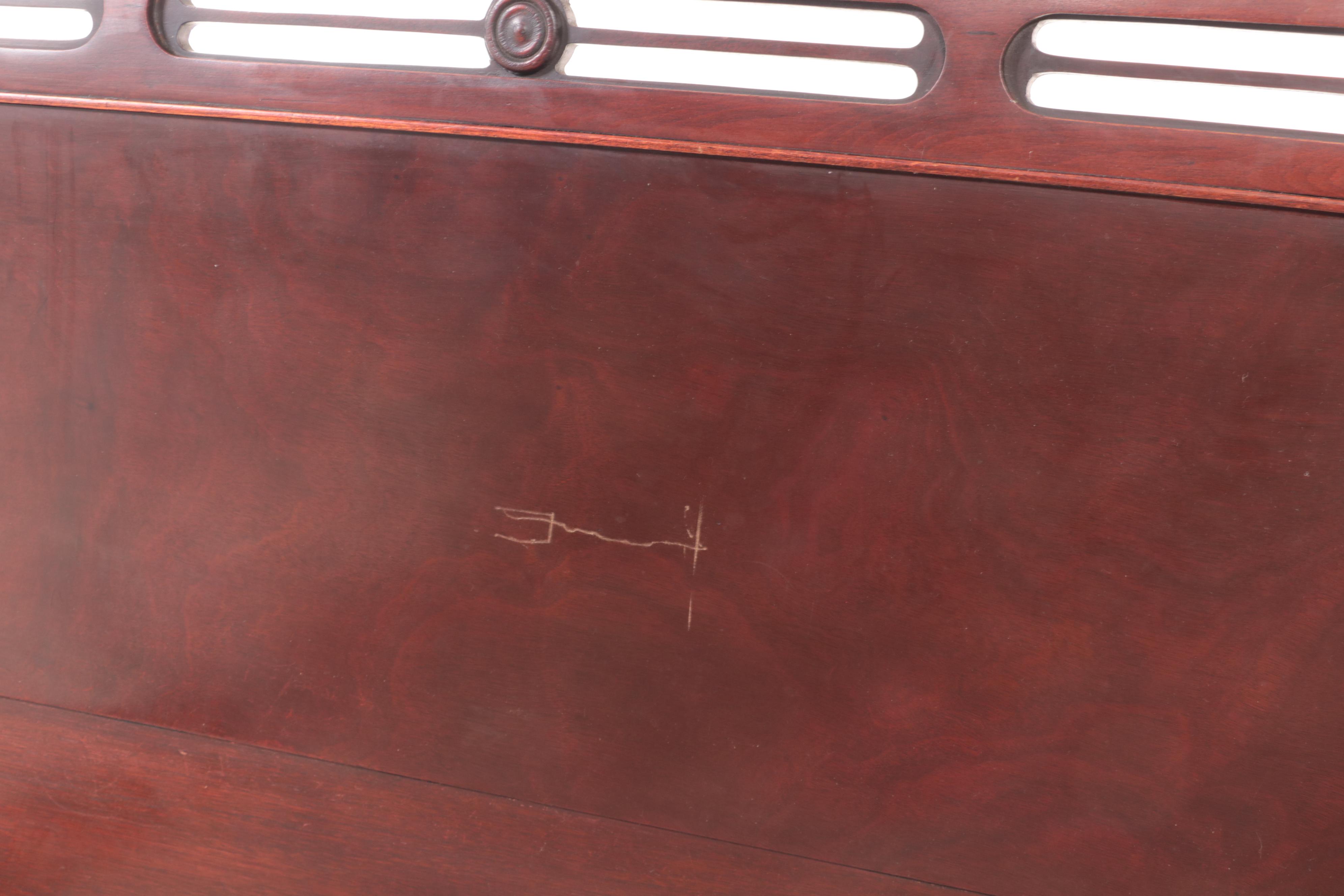 Hepplewhite Style Mahogany Full-Size Bed Frame, Mid-20th Century