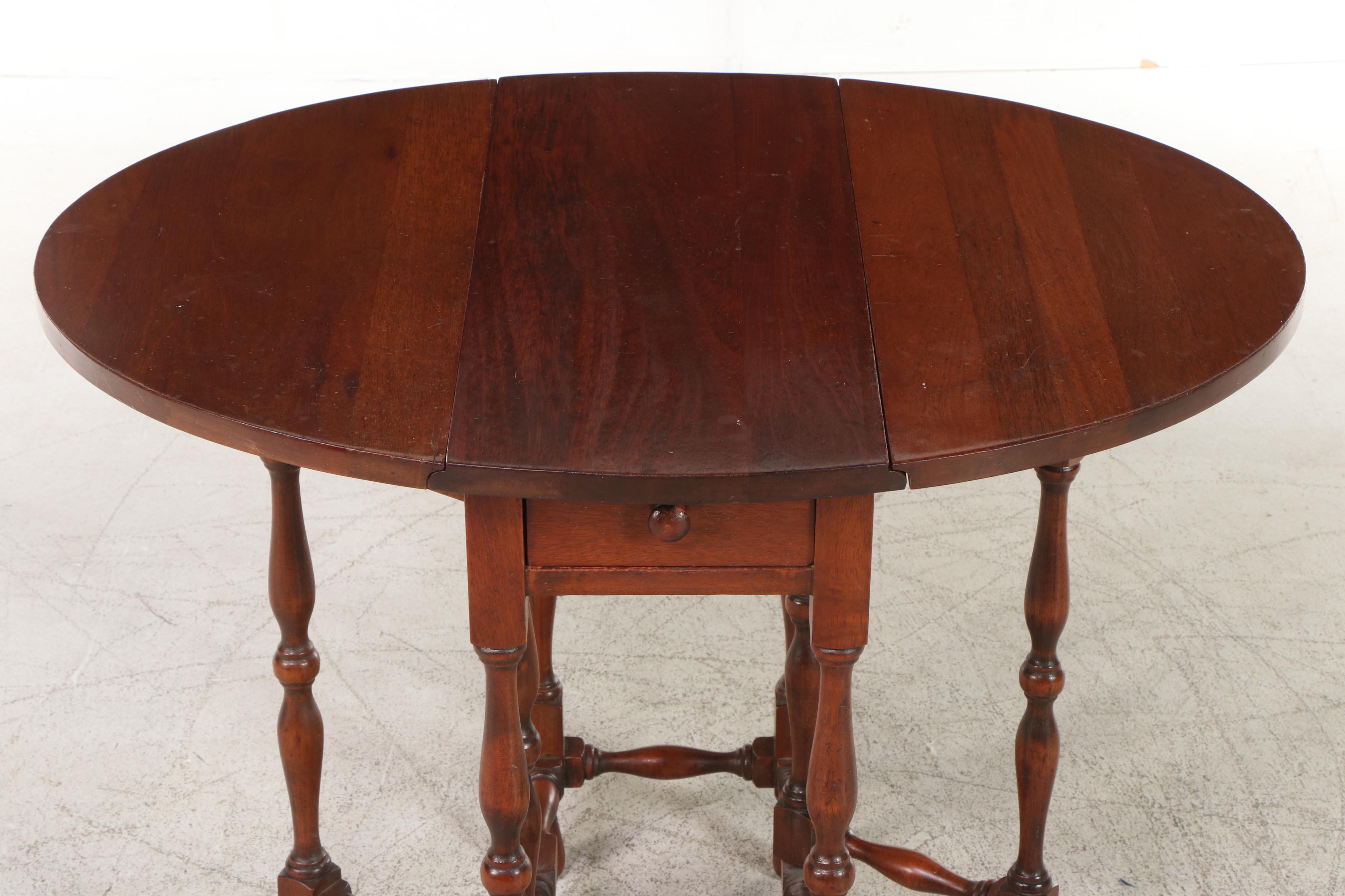 John Wanamaker Colonial Revival Mahogany Gateleg Table, Early 20th Century