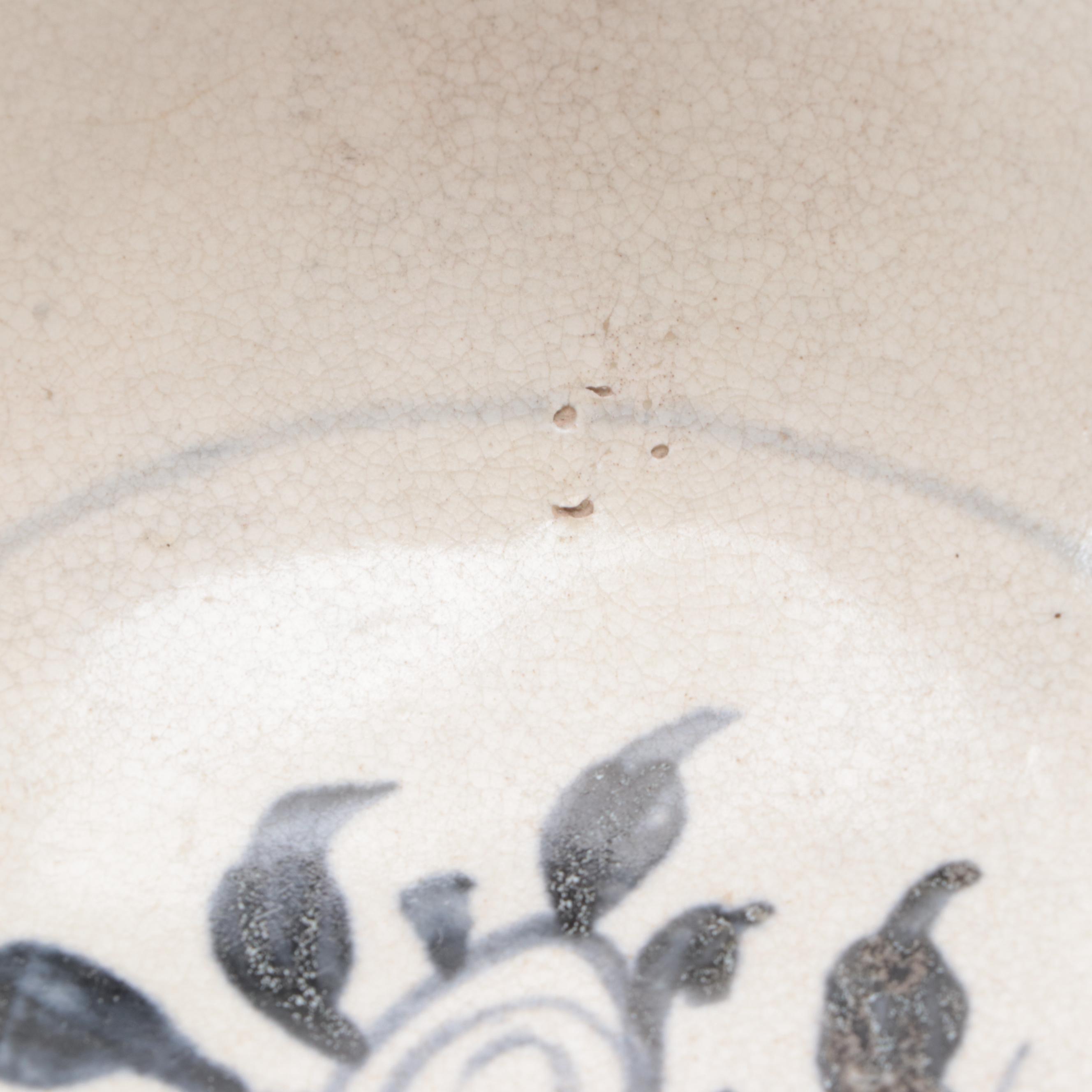 Hội An Hoard and Other Vietnamese Decorative Earthenware Bowls