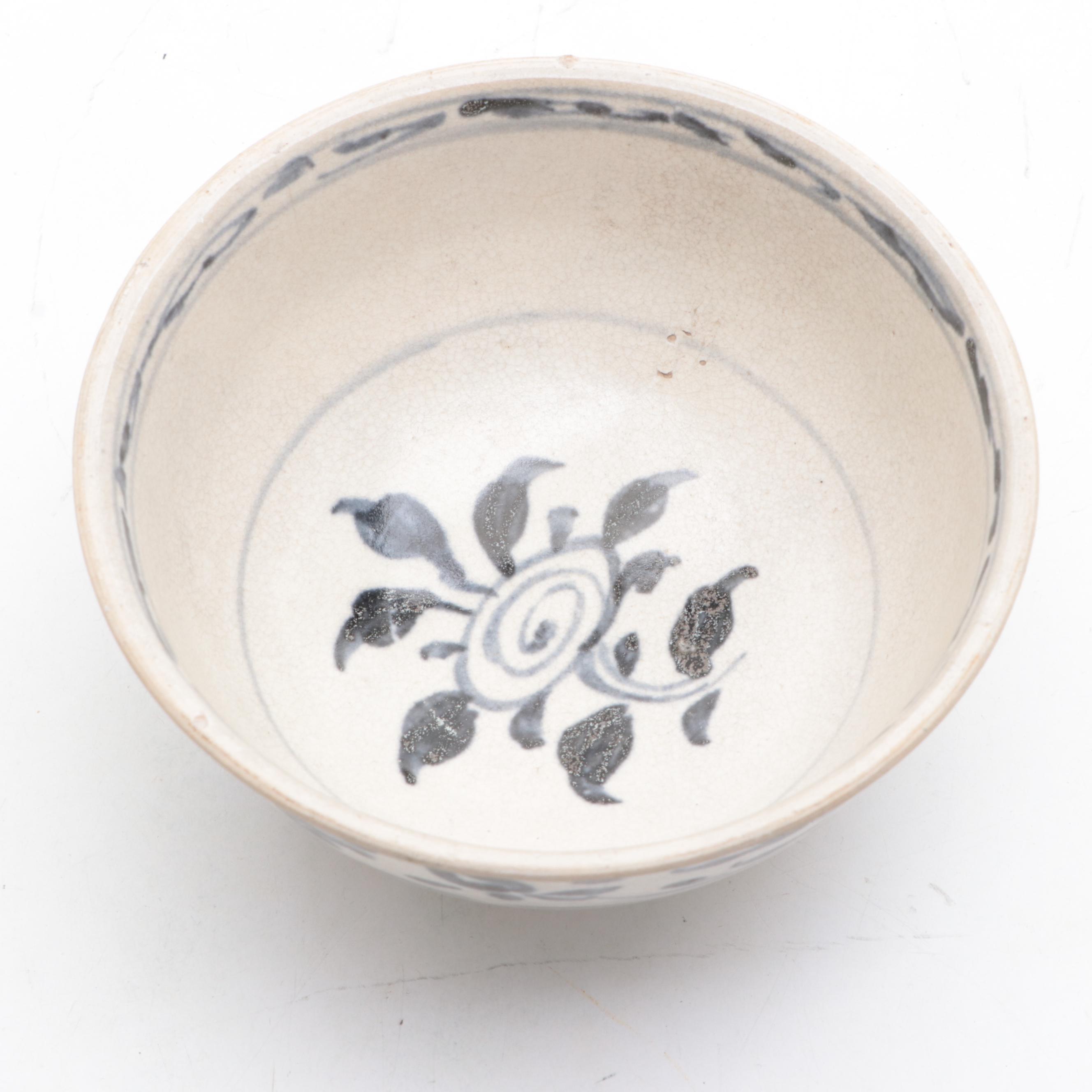 Hội An Hoard and Other Vietnamese Decorative Earthenware Bowls