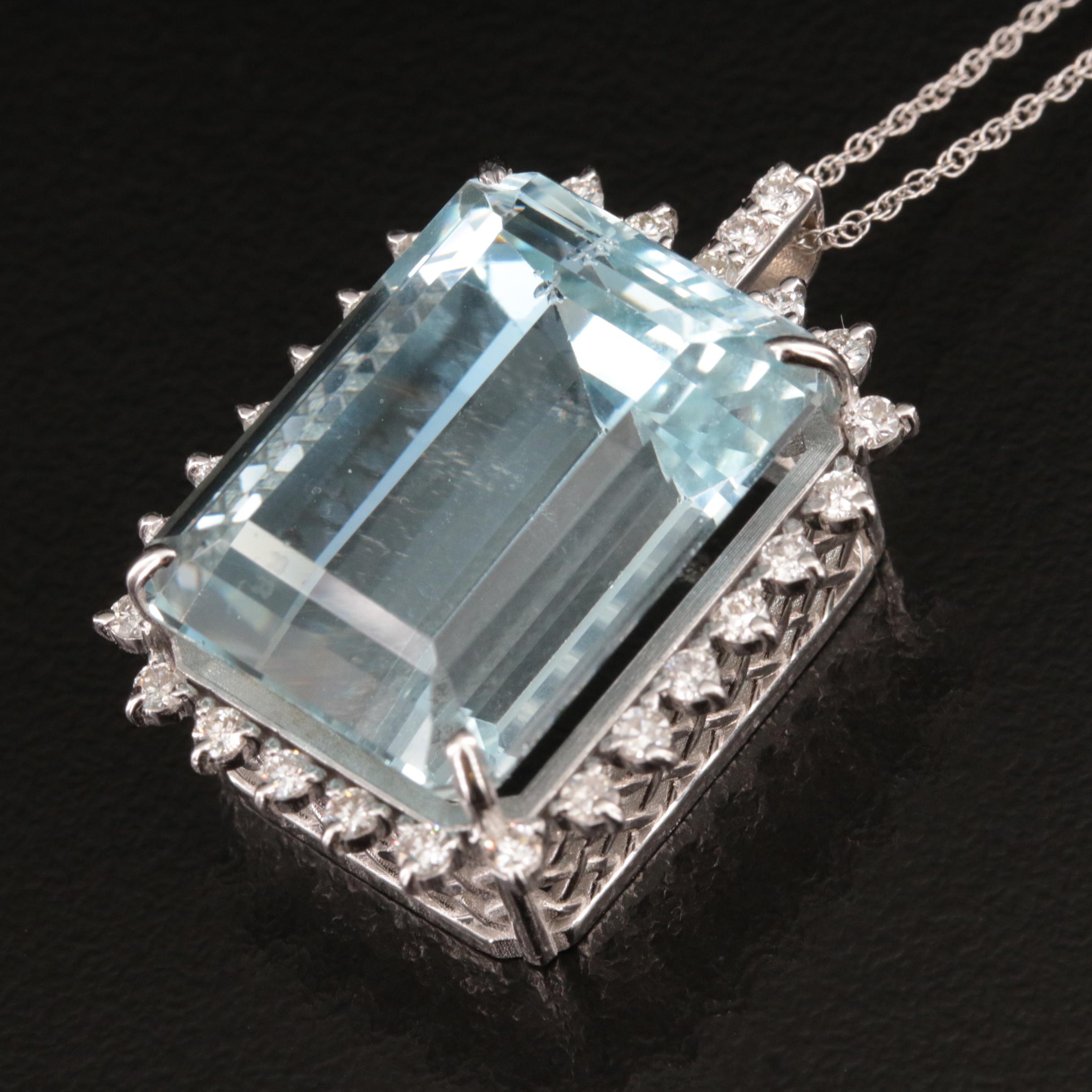 14K 33.75 CT Aquamarine and Diamond Pendant Necklace
