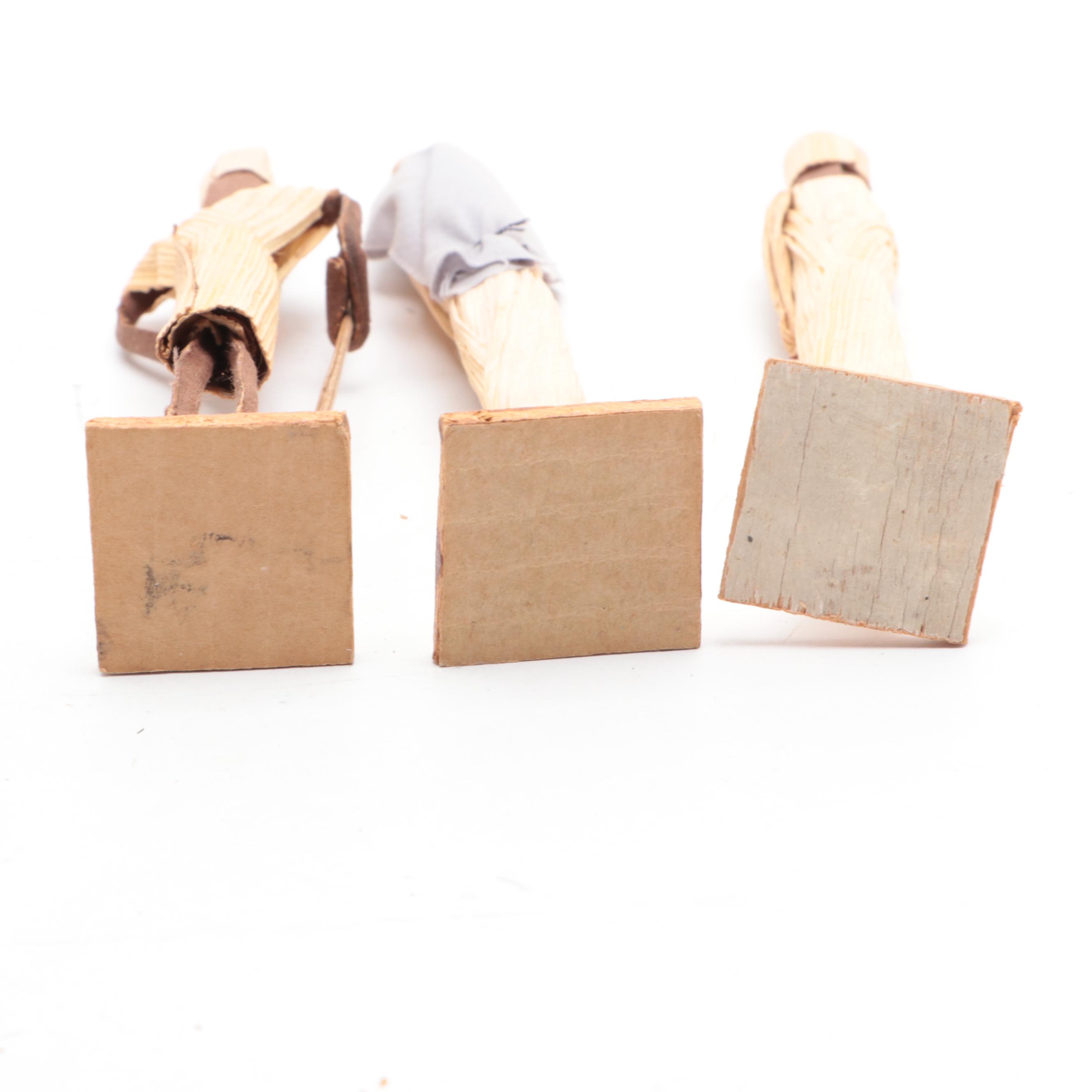 Corn Husk Nativity Figurines