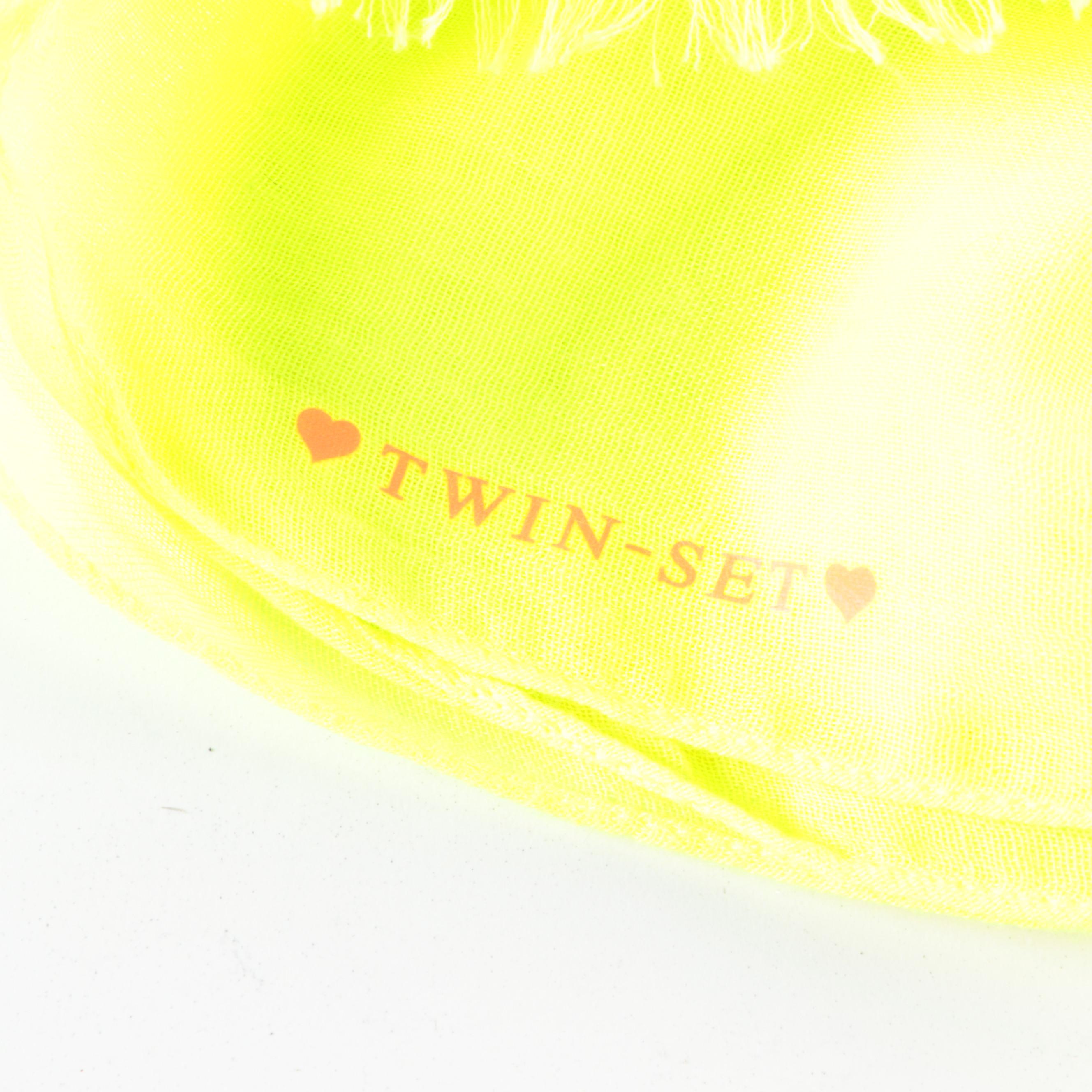 Weekend Max Mara Linen Scarf with Other Scarves and Hats