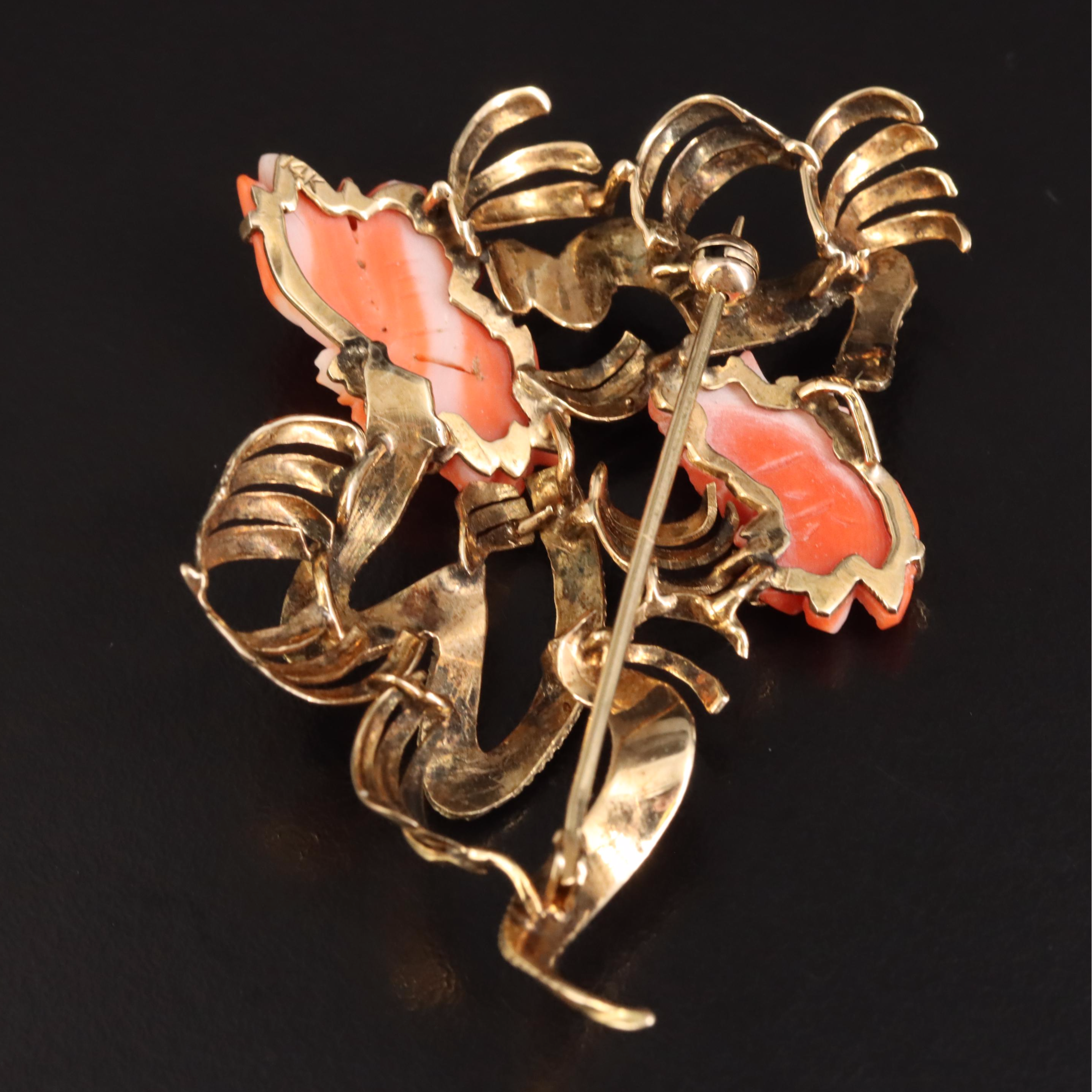Vintage 14K Carved Coral Goldfish Brooch