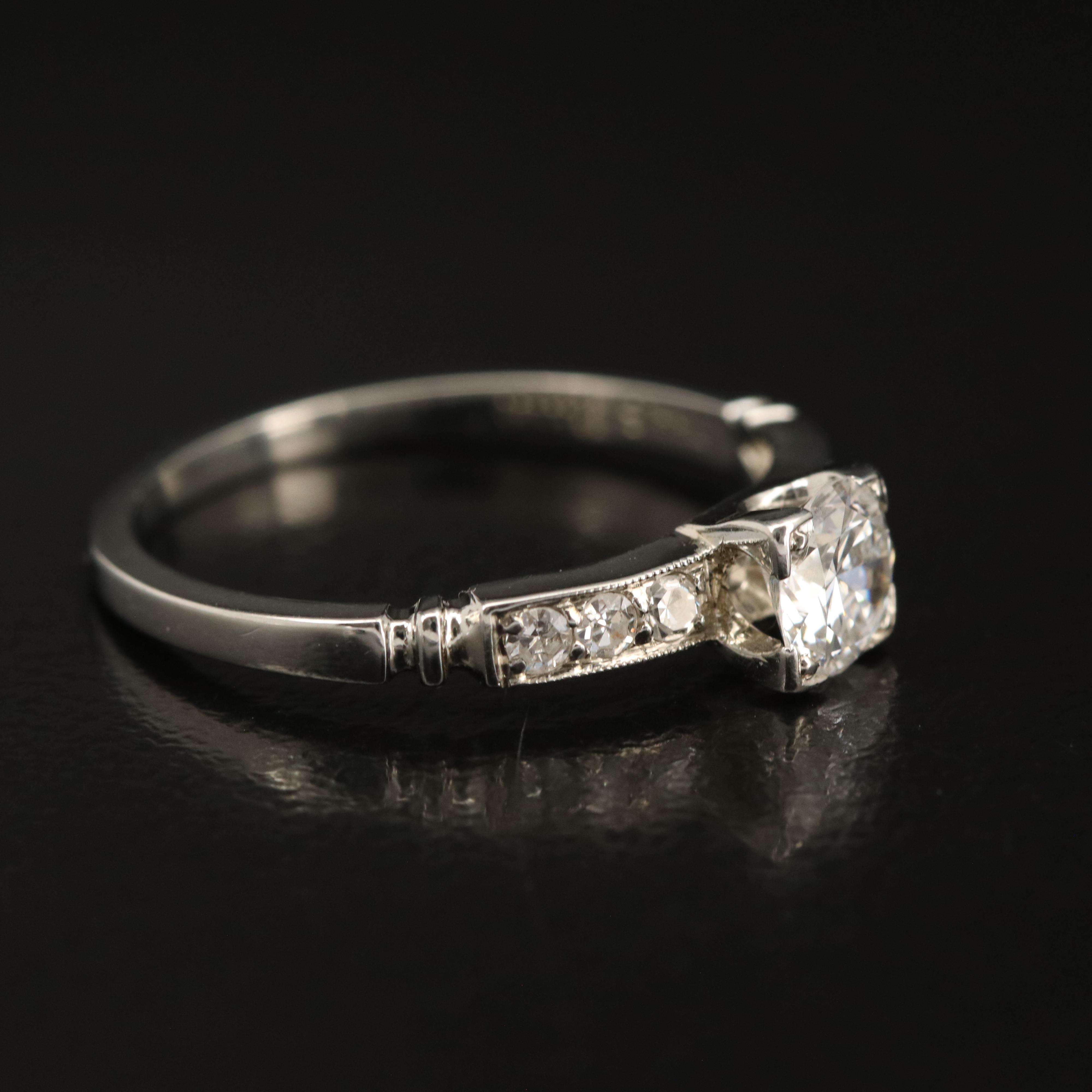 Vintage 18K 0.90 CTW Diamond Ring