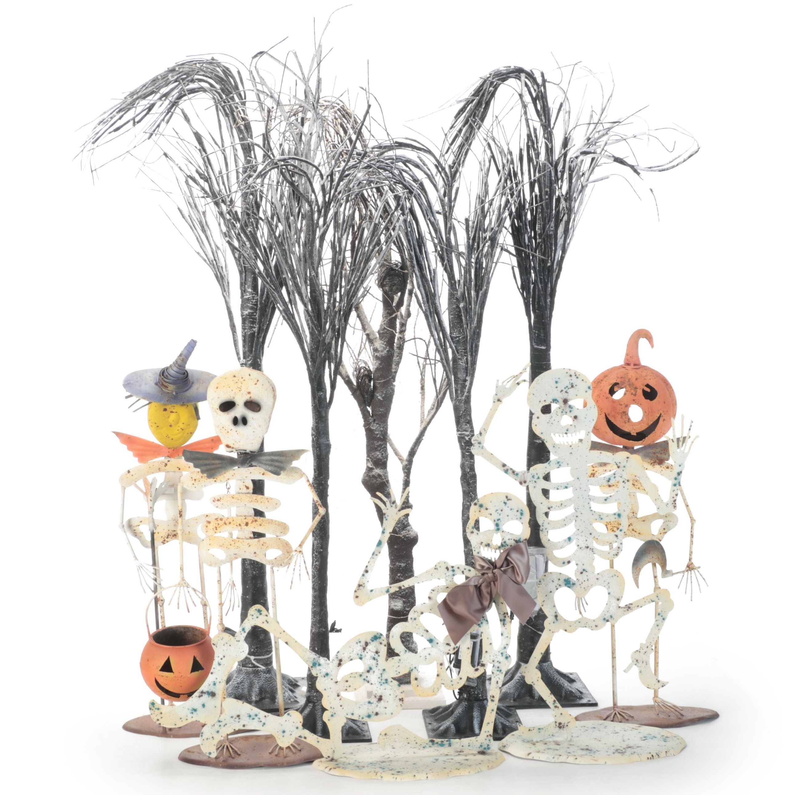 Skeleton Halloween Décor Collection