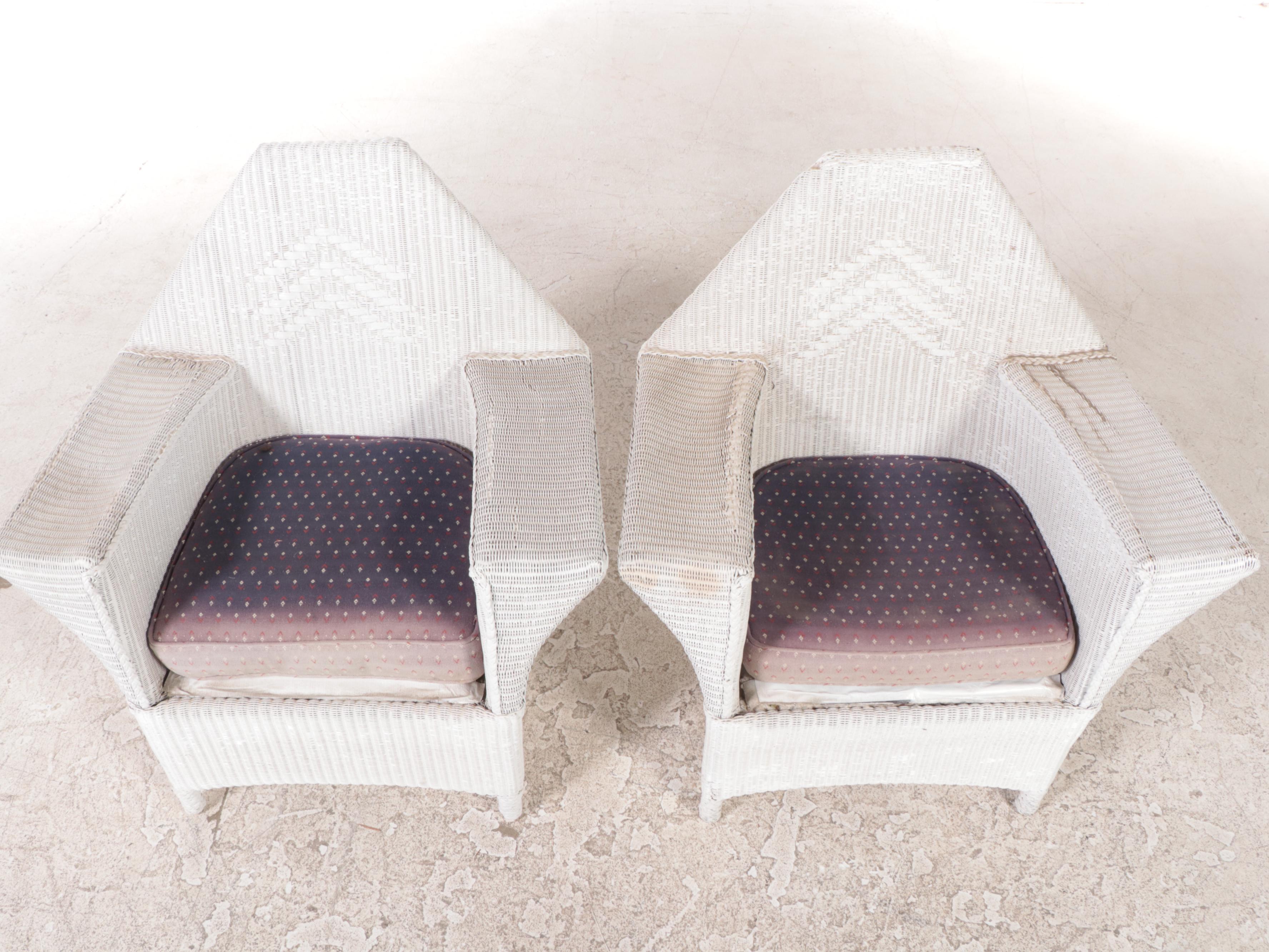 Pair of White-washed Rattan Wicker Patio Lounge Chairs With Side Table