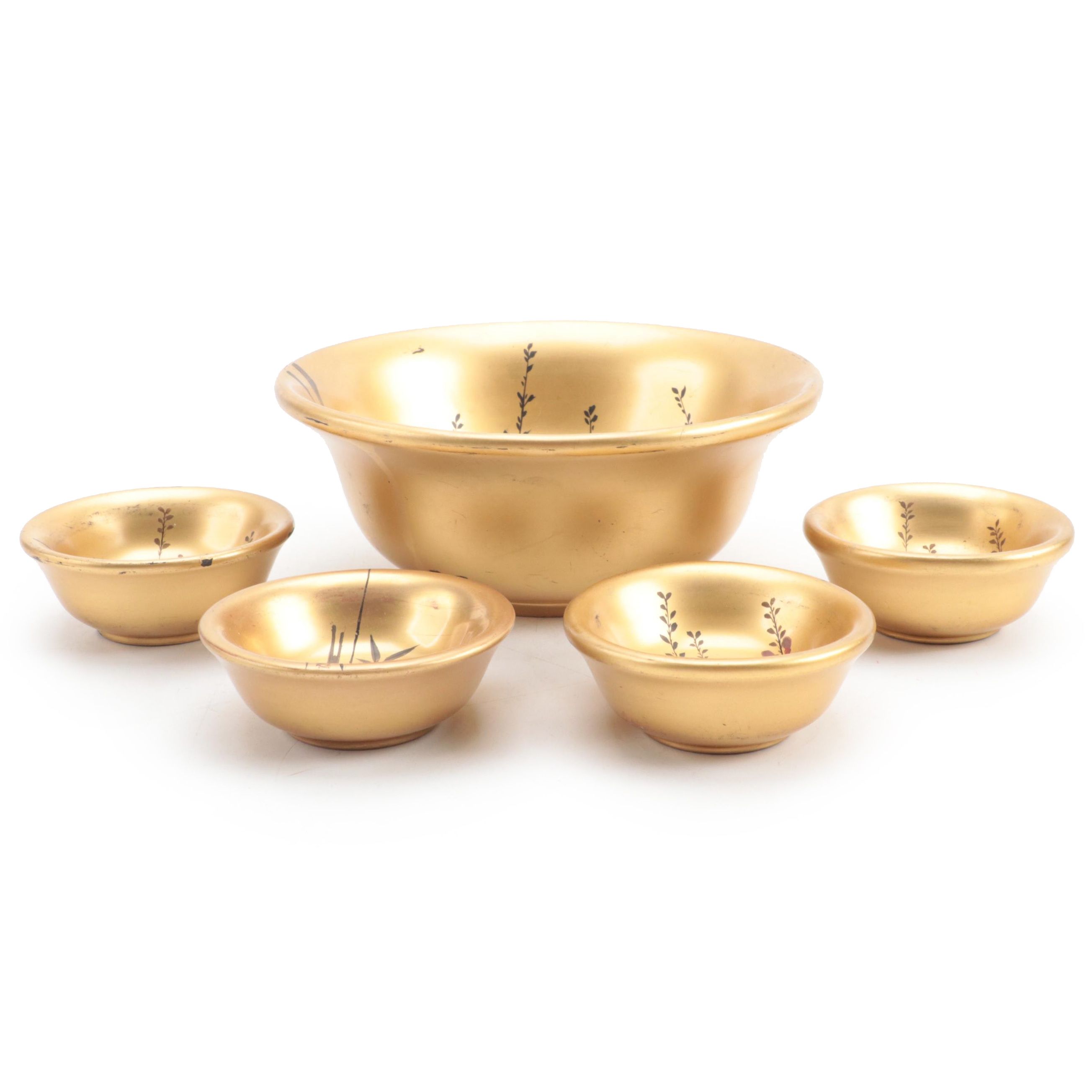 Japanese Gold Hand-Painted Lacquerware Bowls
