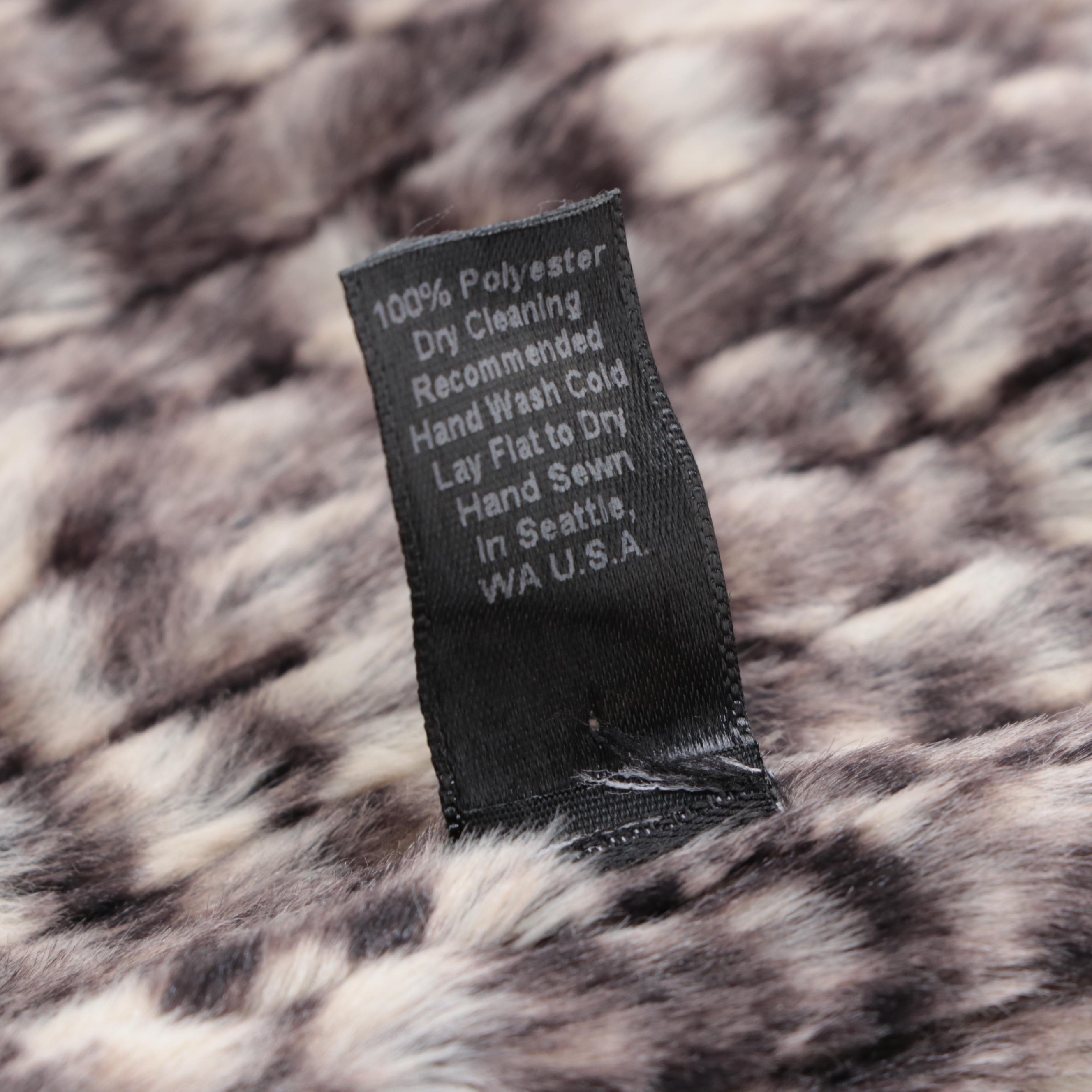 Bianchini Maglierie Wool Gloves with Baby Alpaca and Other Scarves