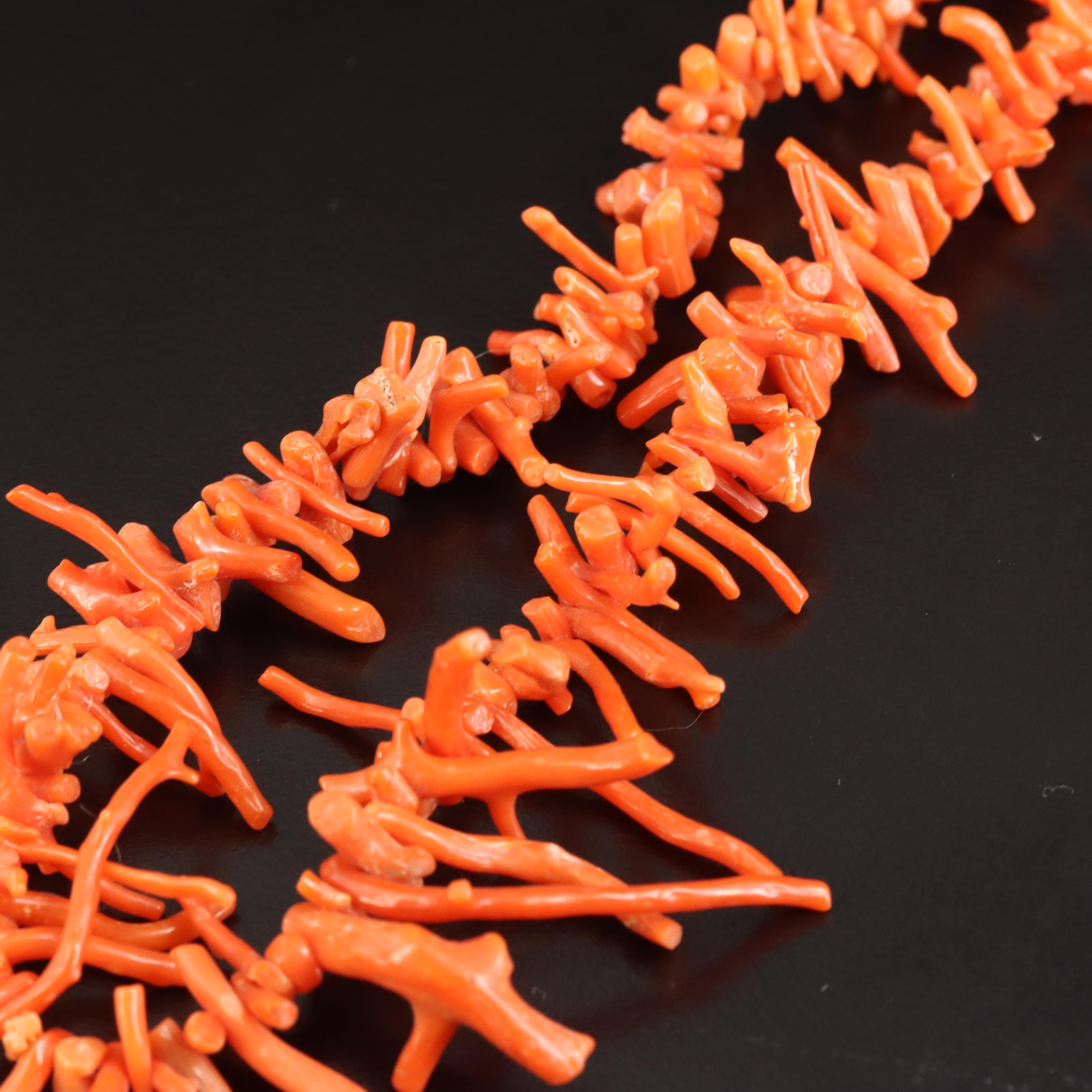 Vintage Coral Graduating Necklace