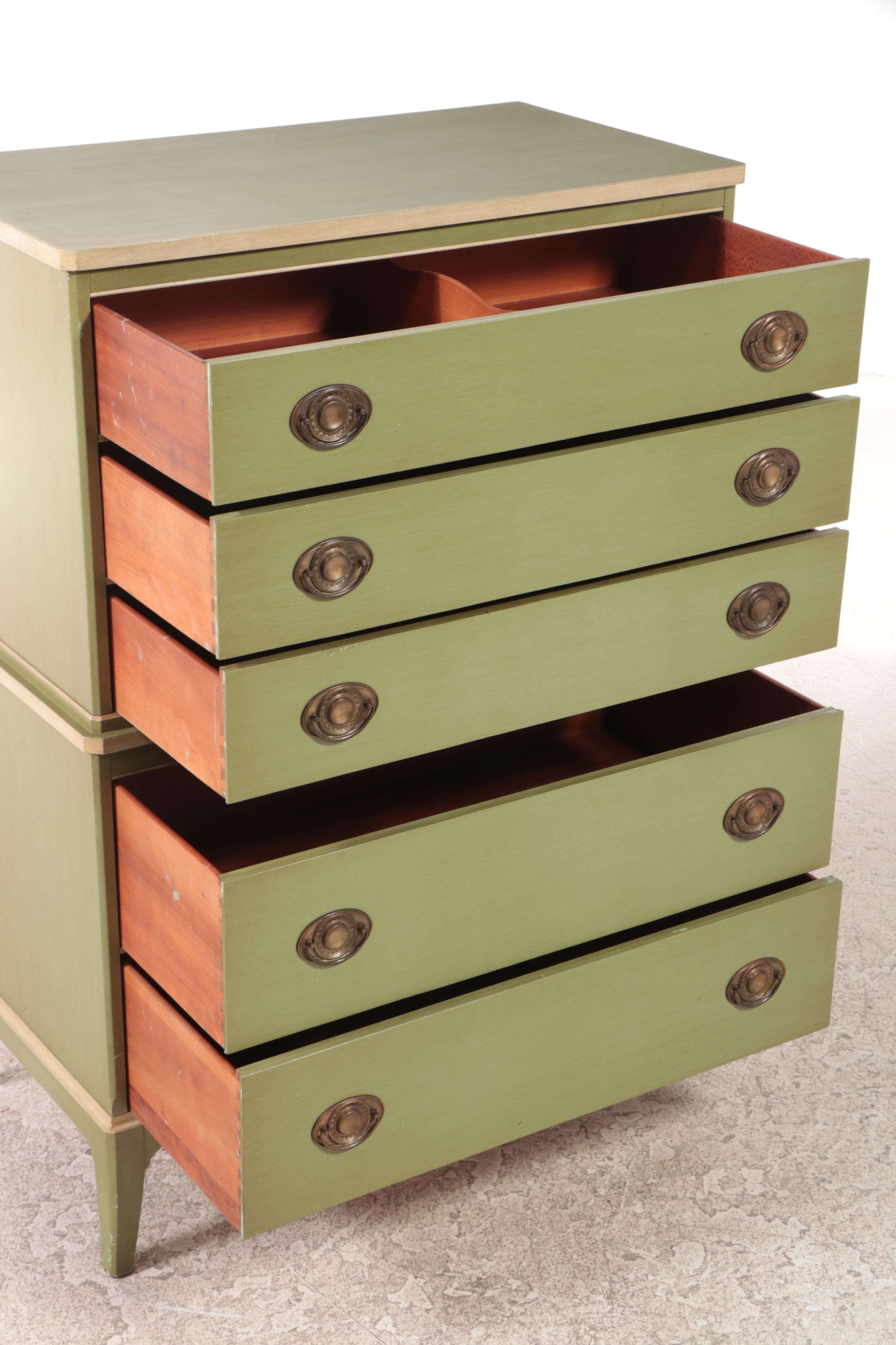 Northern Furniture Co. Federal Style Paint-Decorated Five-Drawer Chest