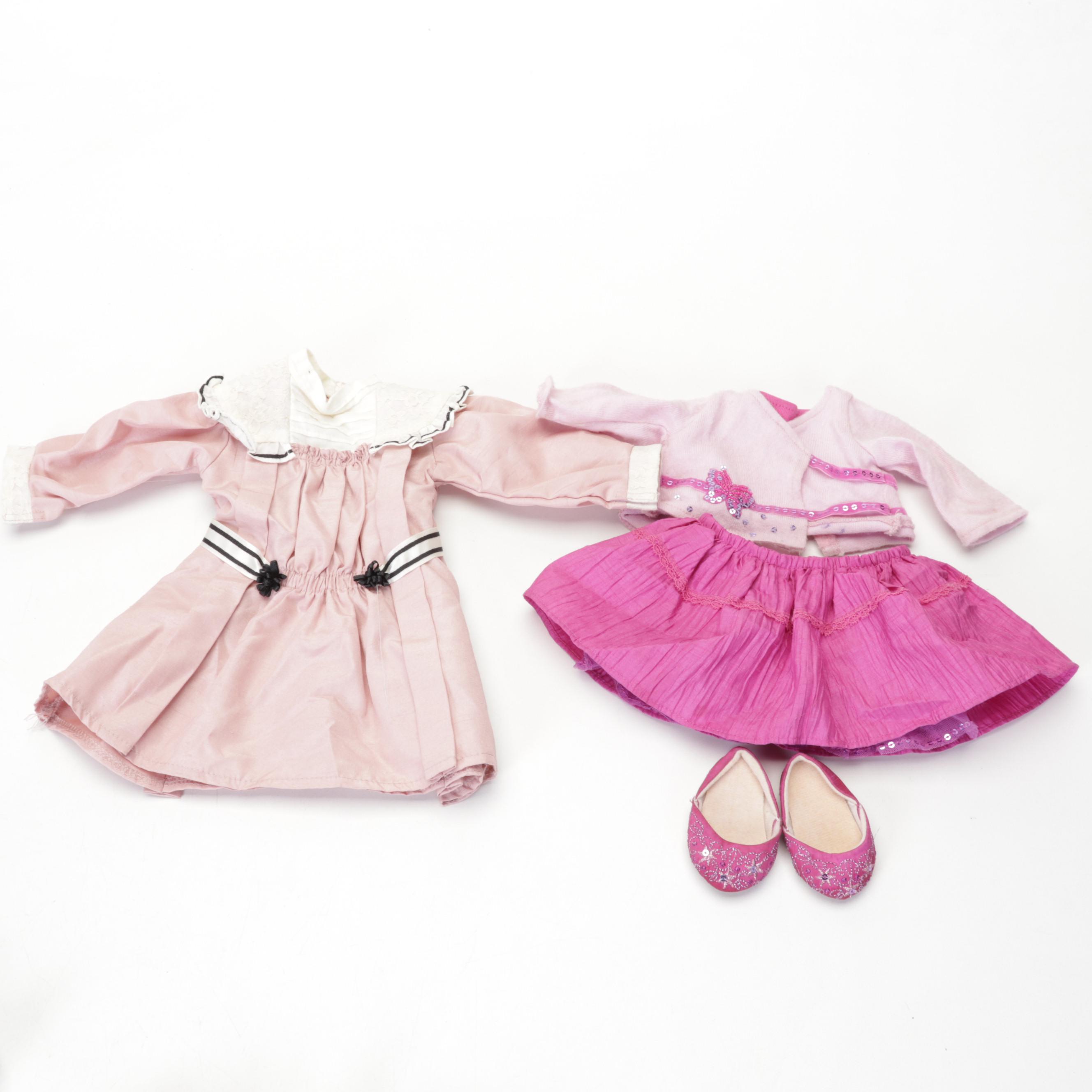 American Girl "Kit" Doll with Bathtub, Clothing, and More Accessories