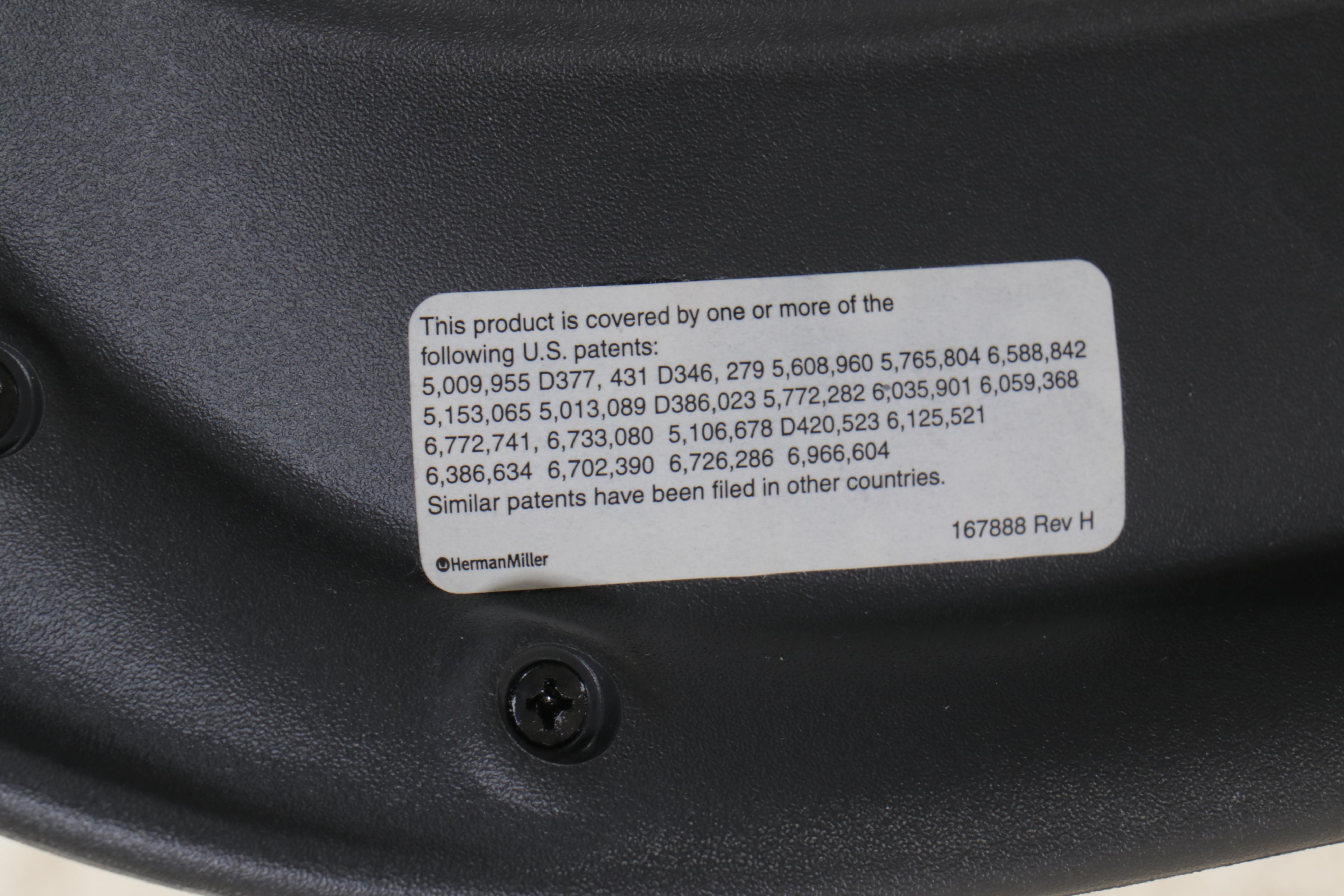 Herman Miller "Aeron AE112AWB" Swivel-Tilt Desk Chair