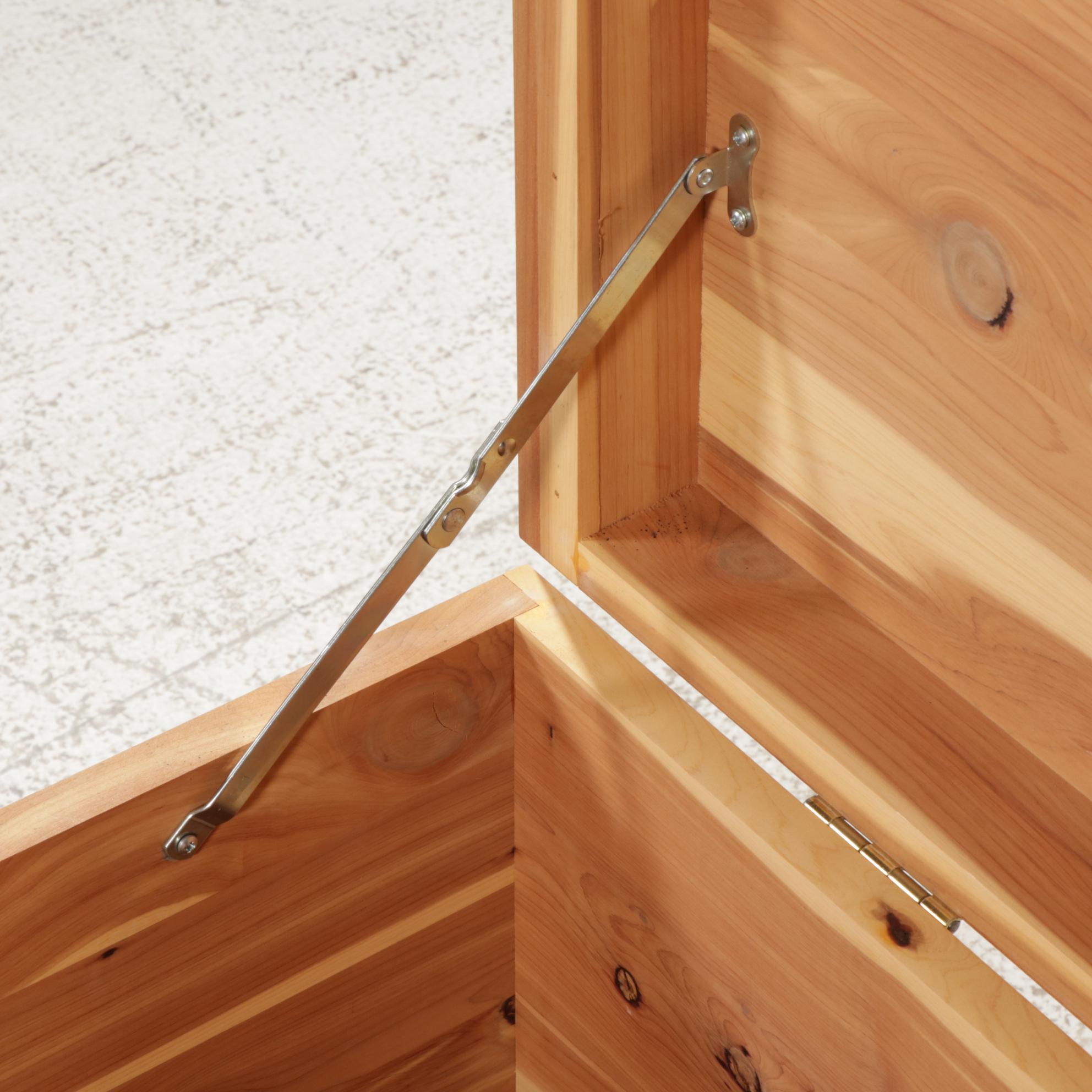 Colonial Style Cedar Blanket Chest