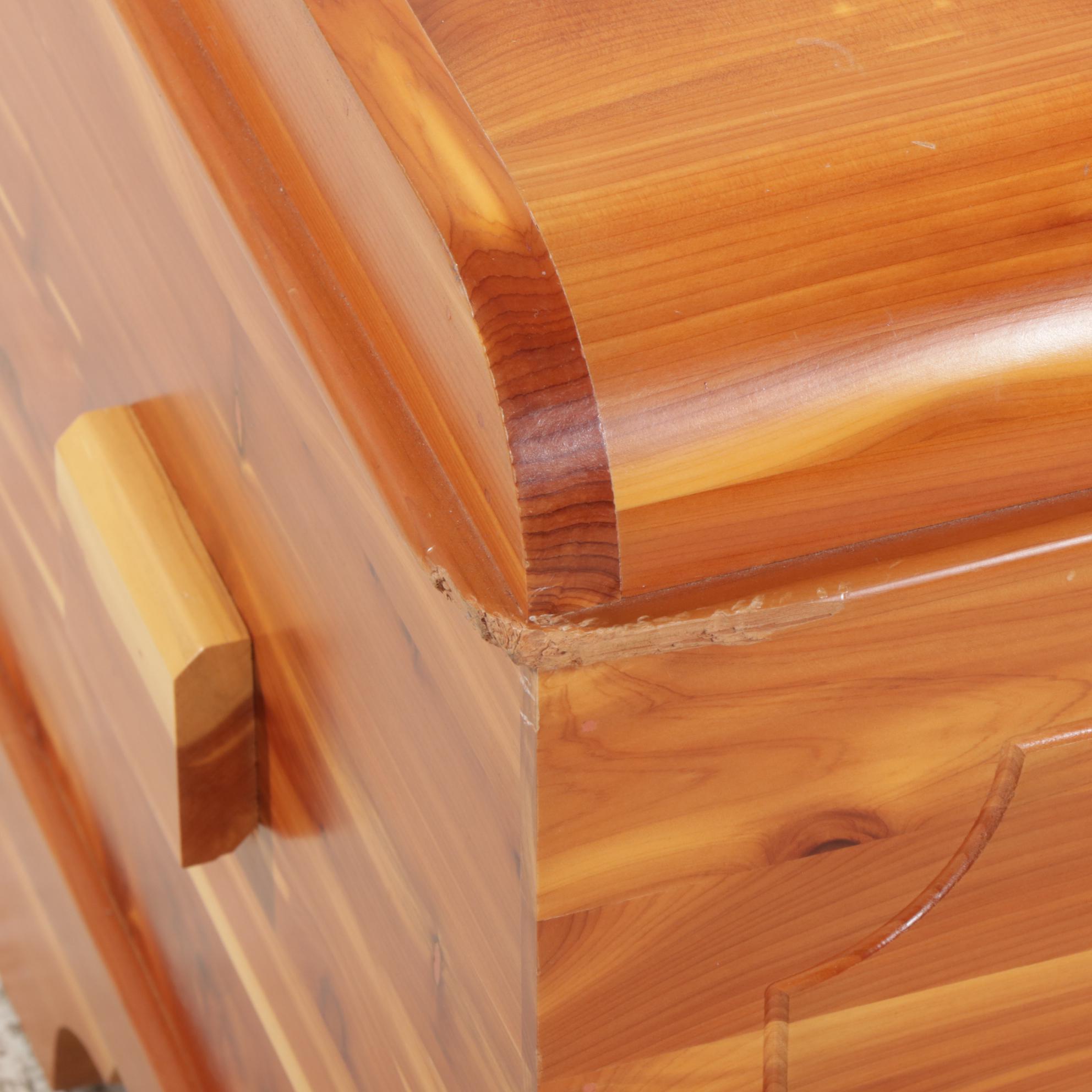 Colonial Style Cedar Blanket Chest