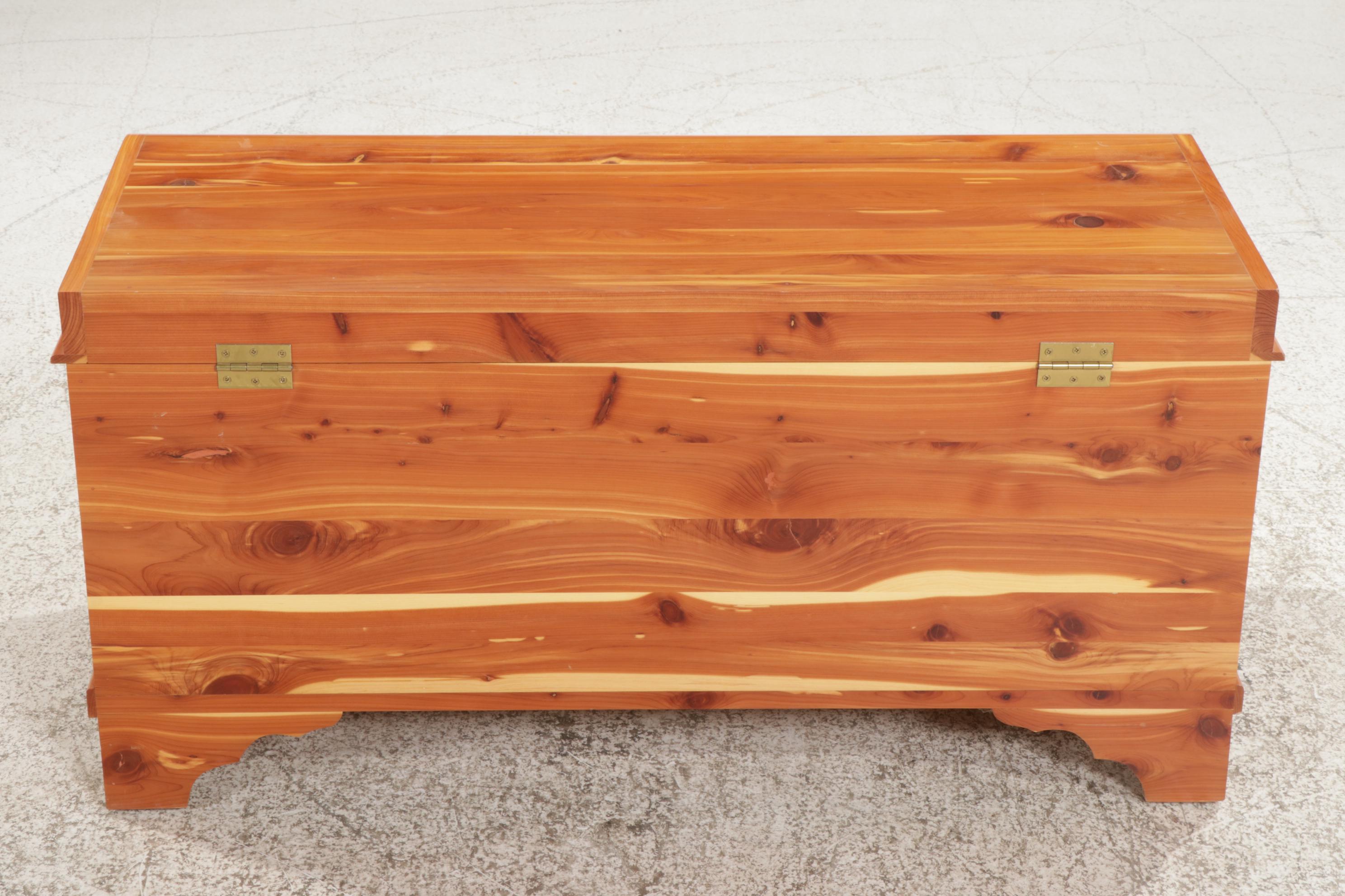 Colonial Style Cedar Blanket Chest