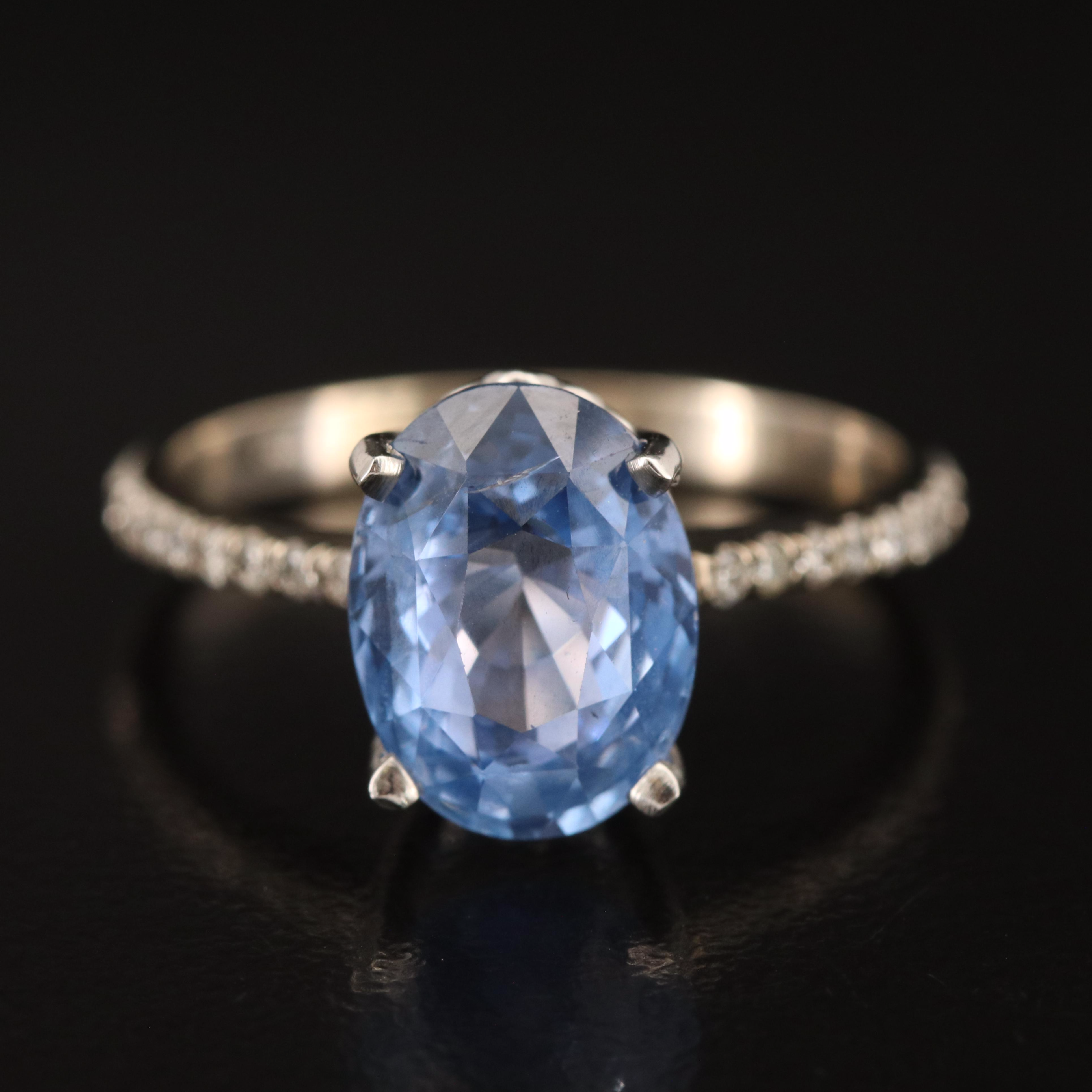 4.81 CT Unheated Ceylon Sapphire and Diamond Ring with GIA Report