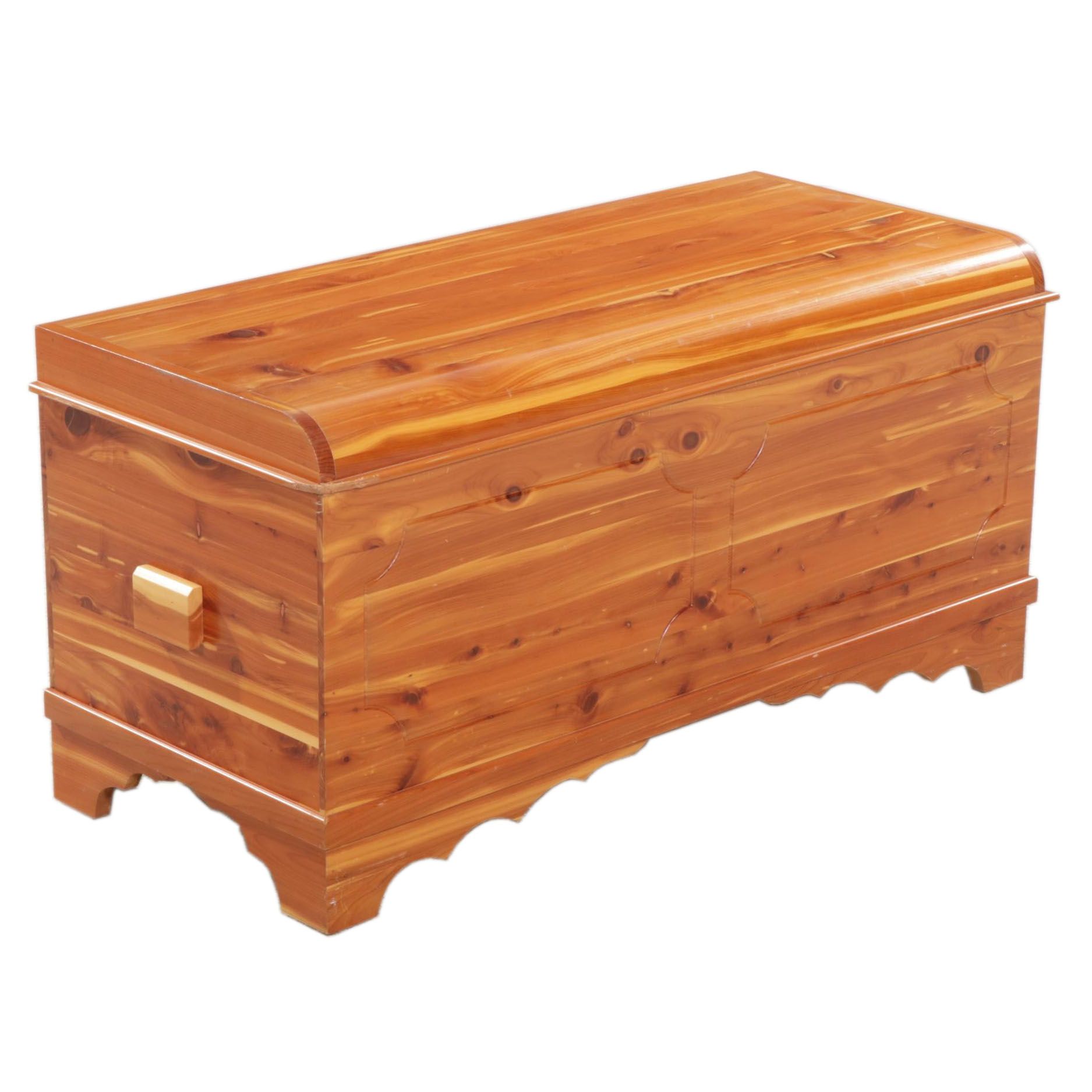 Colonial Style Cedar Blanket Chest