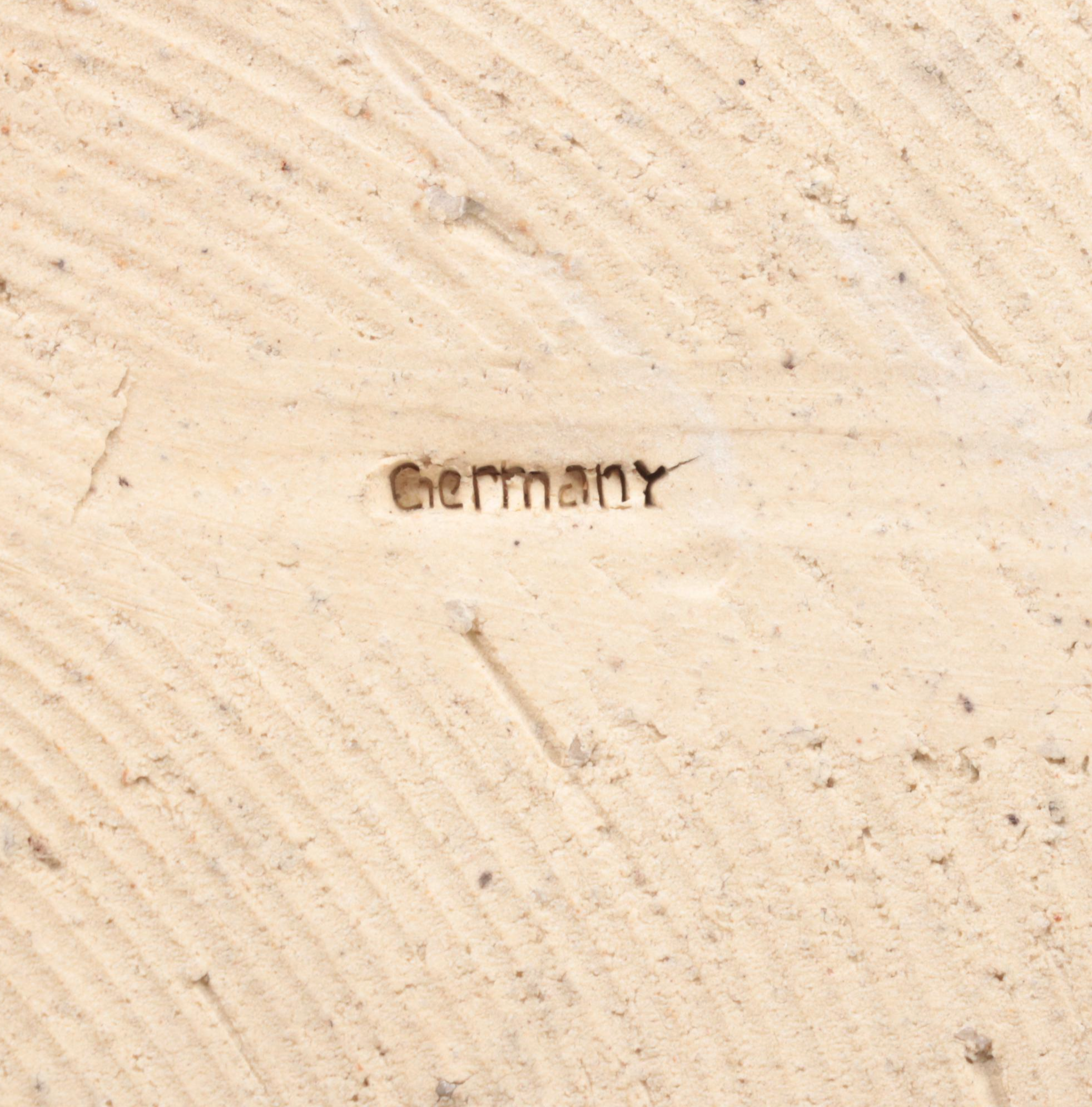 Portuguese and Other European Faïence Tableware and Décor