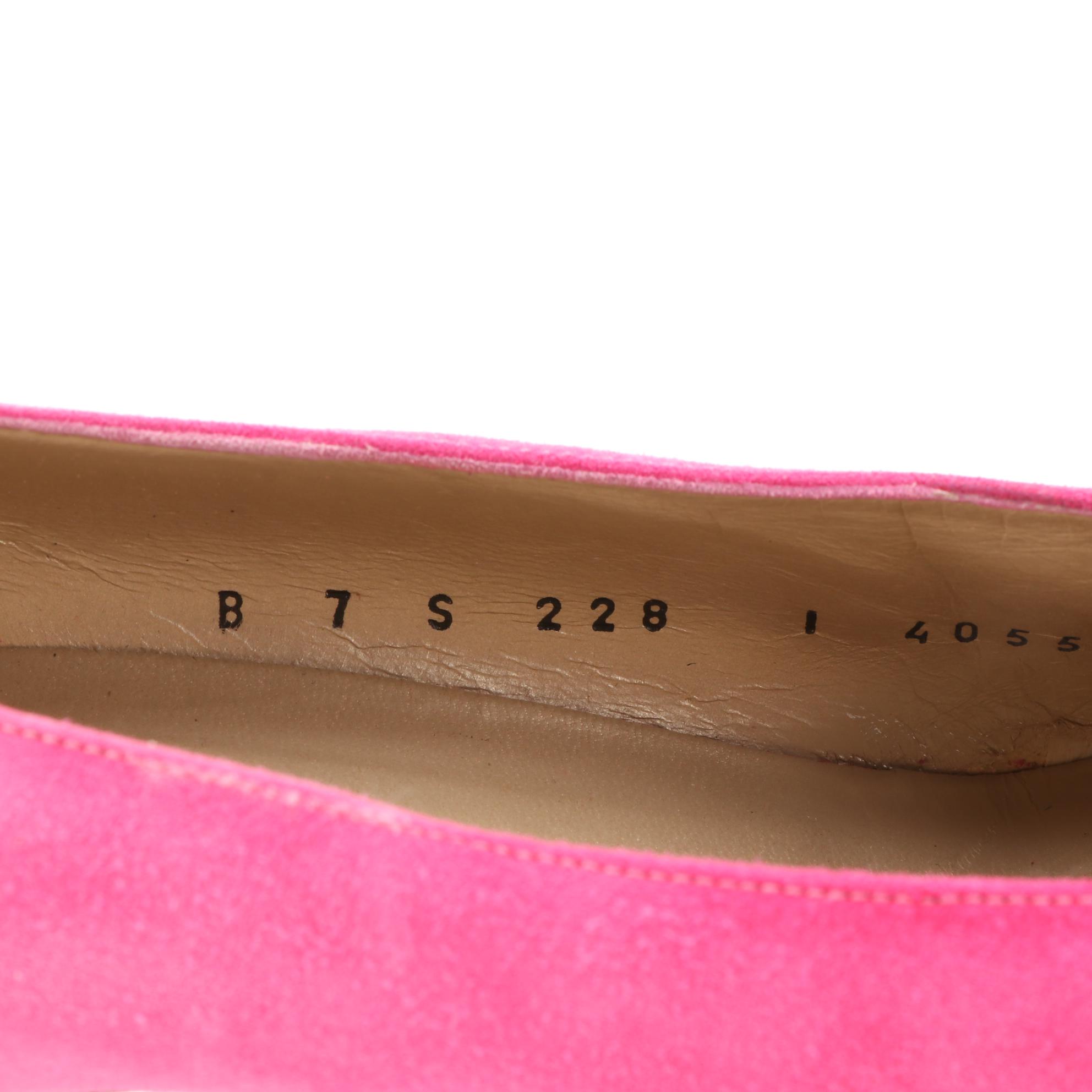 St. John Pumps and Slingbacks in Suede and Embellished Satin