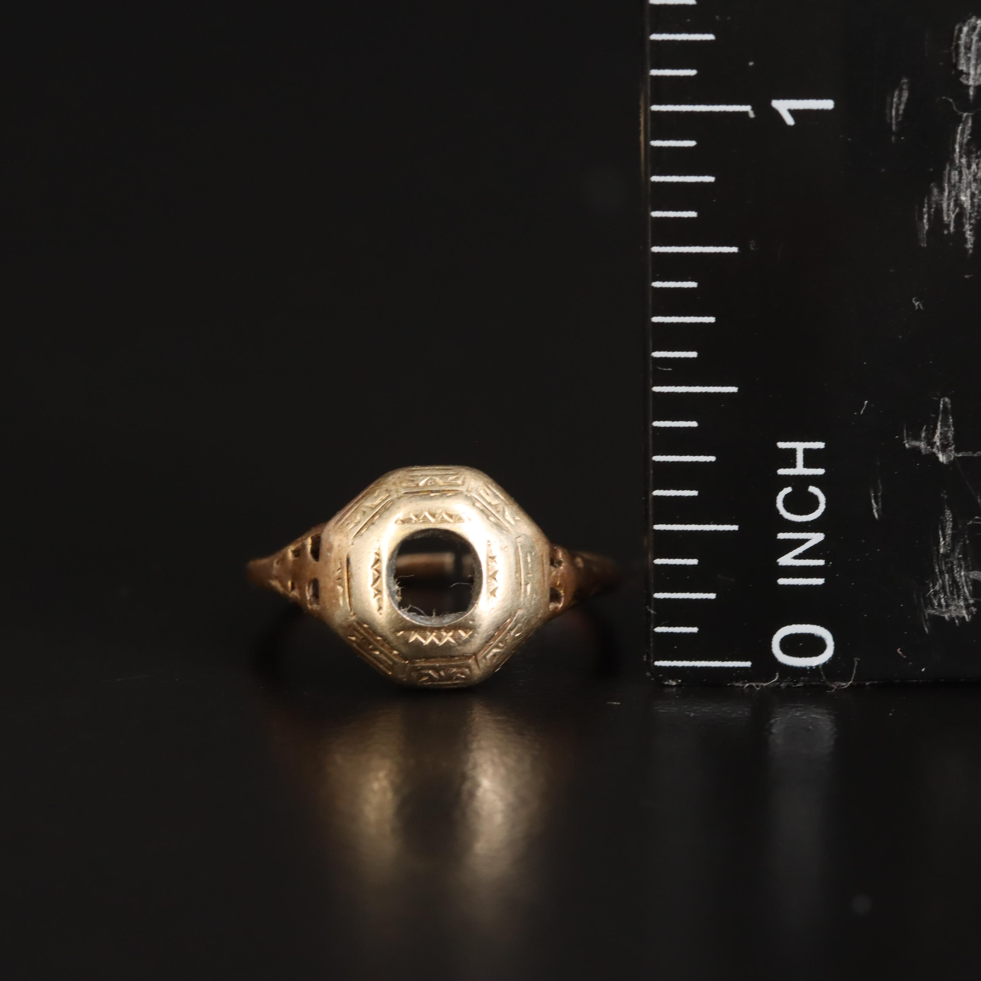 Scrap, Repair and Findings 14K and 10K Jewelry Grouping Including Gemstones