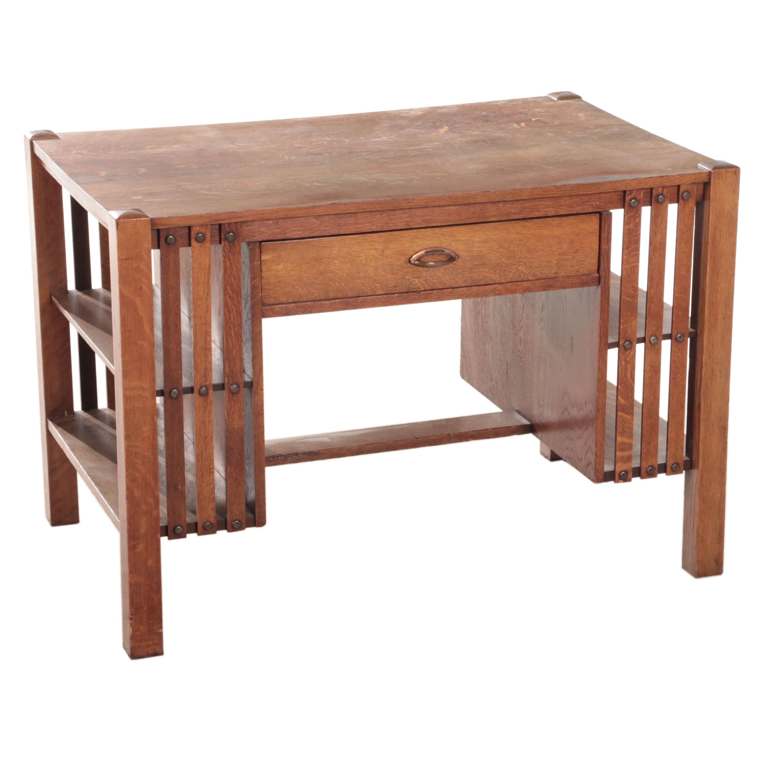 Arts and Crafts Quartersawn Oak Partner's Writing Table, Early 20th Century