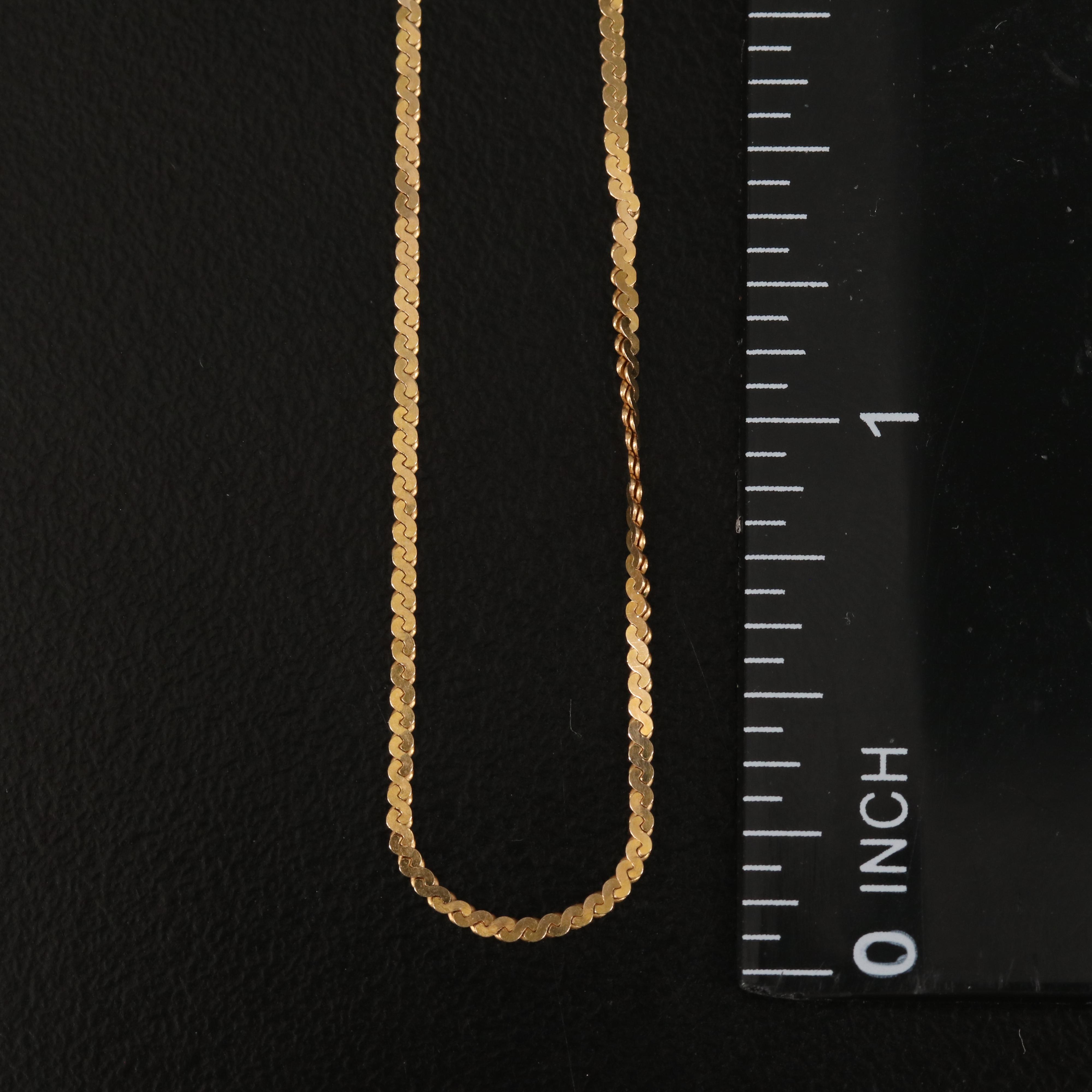 14K Serpentine Chain Necklace