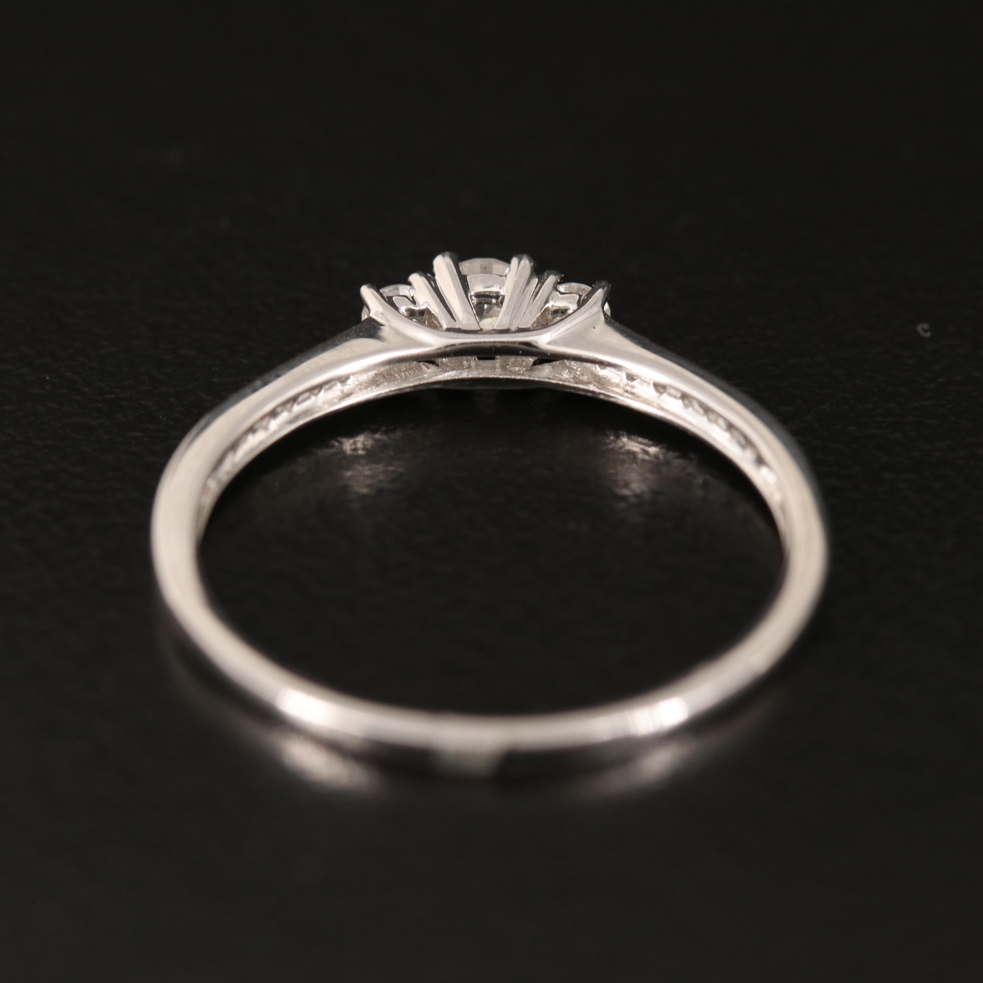 10K 0.25 CTW Diamond Ring