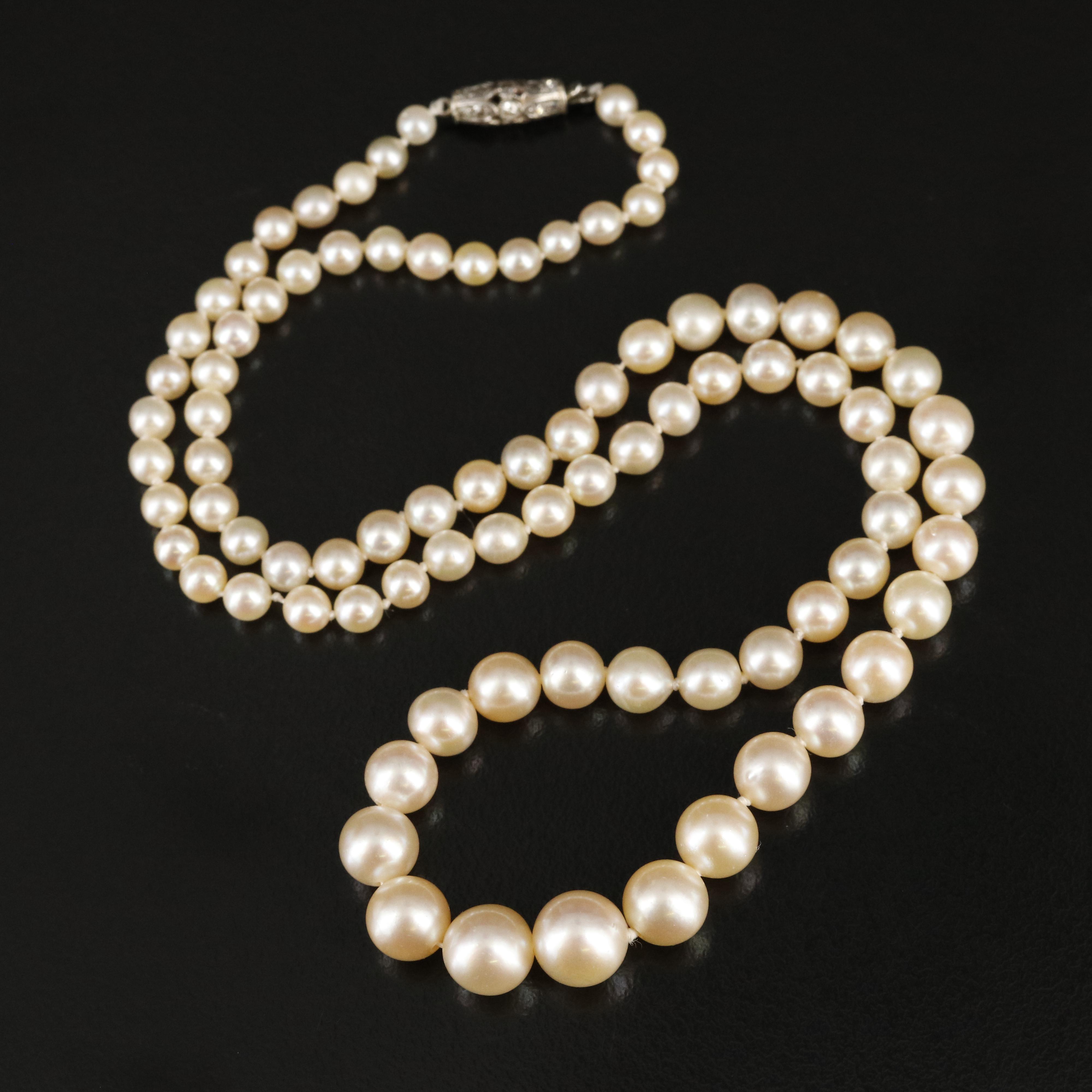 Vintage Graduating Pearl Necklace with Palladium and 18K Diamond Clasp