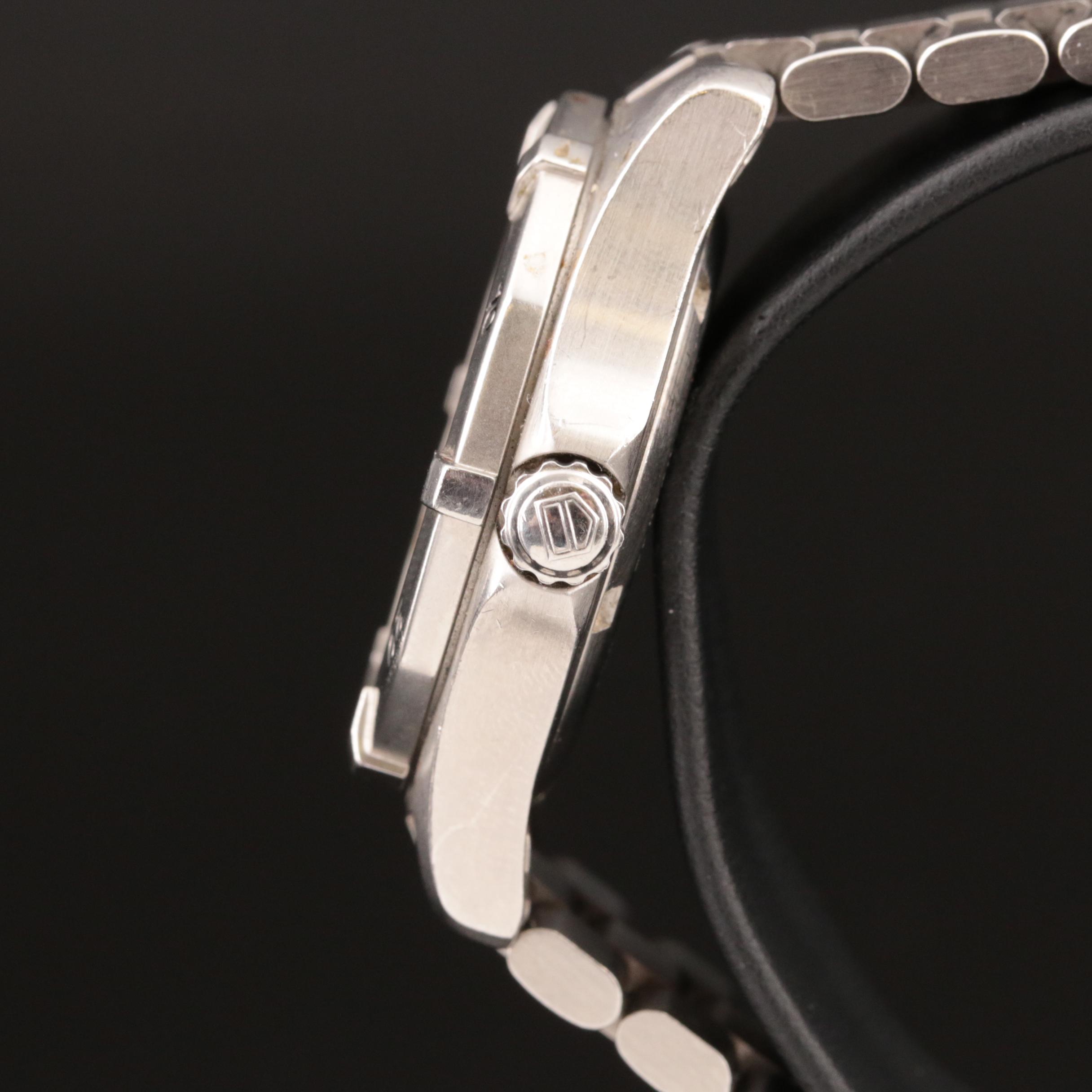 TAG Heuer Professional 200 Meters Watch