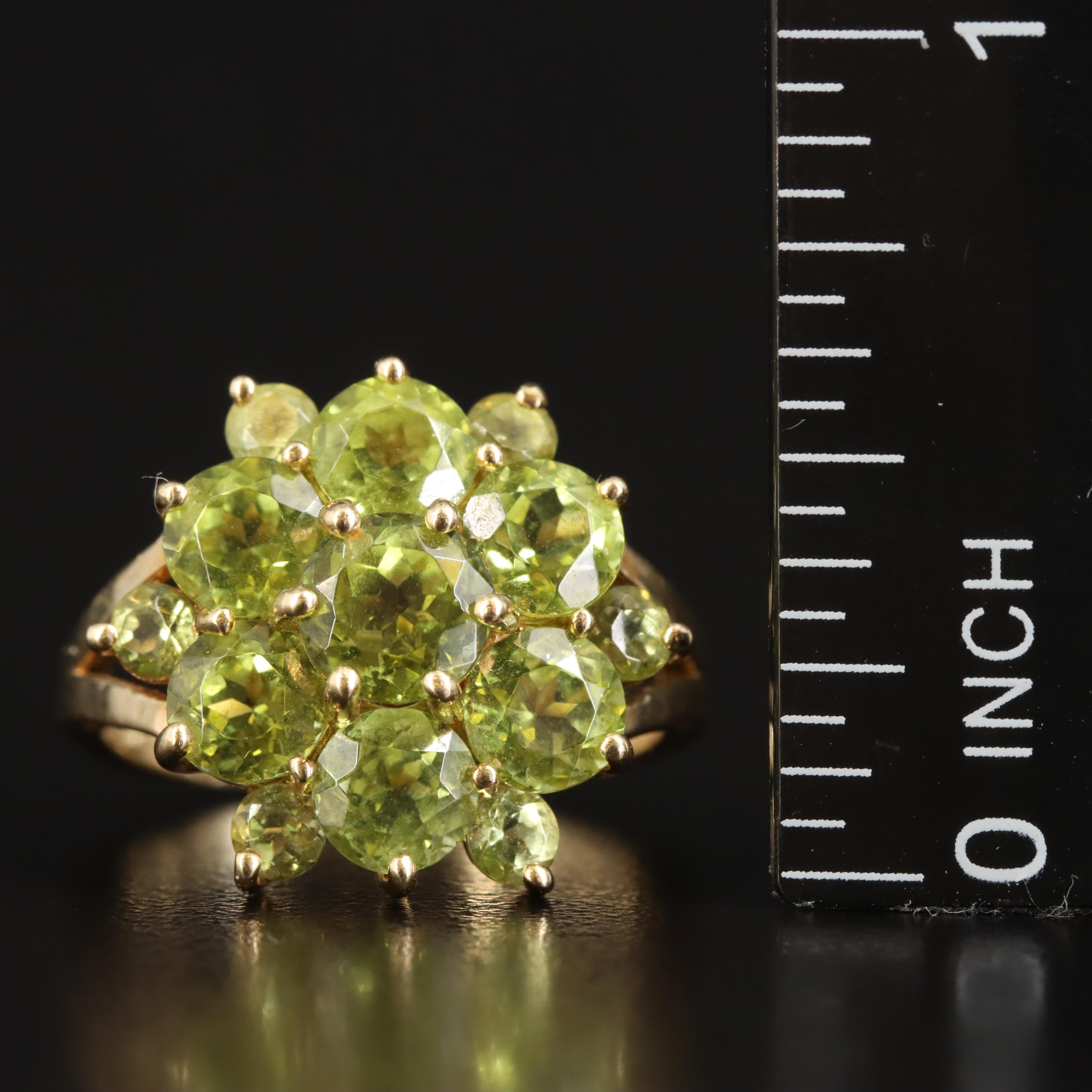 14K Peridot Flower Ring