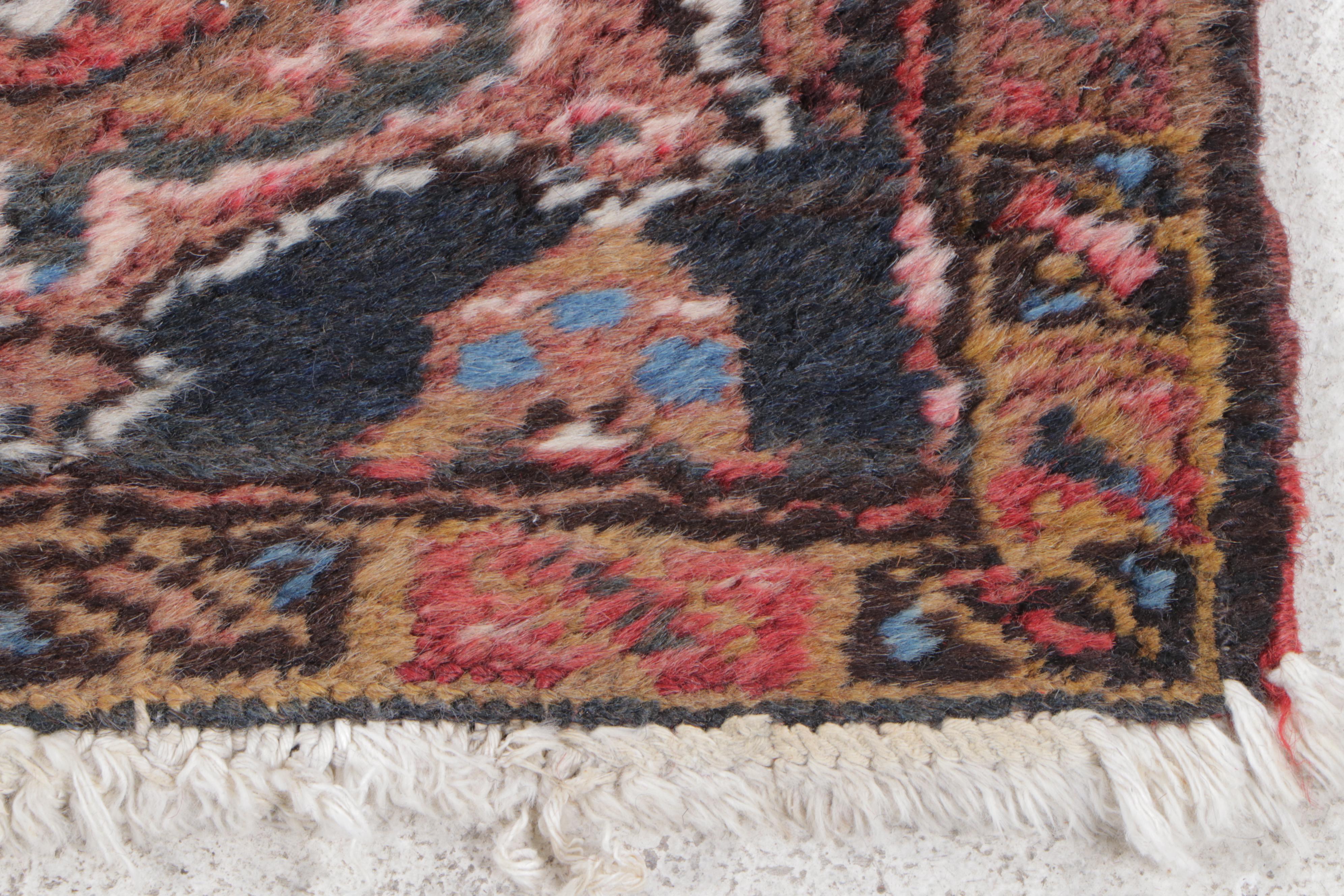 7'6 x 11'4 Hand-Knotted Persian Heriz Area Rug