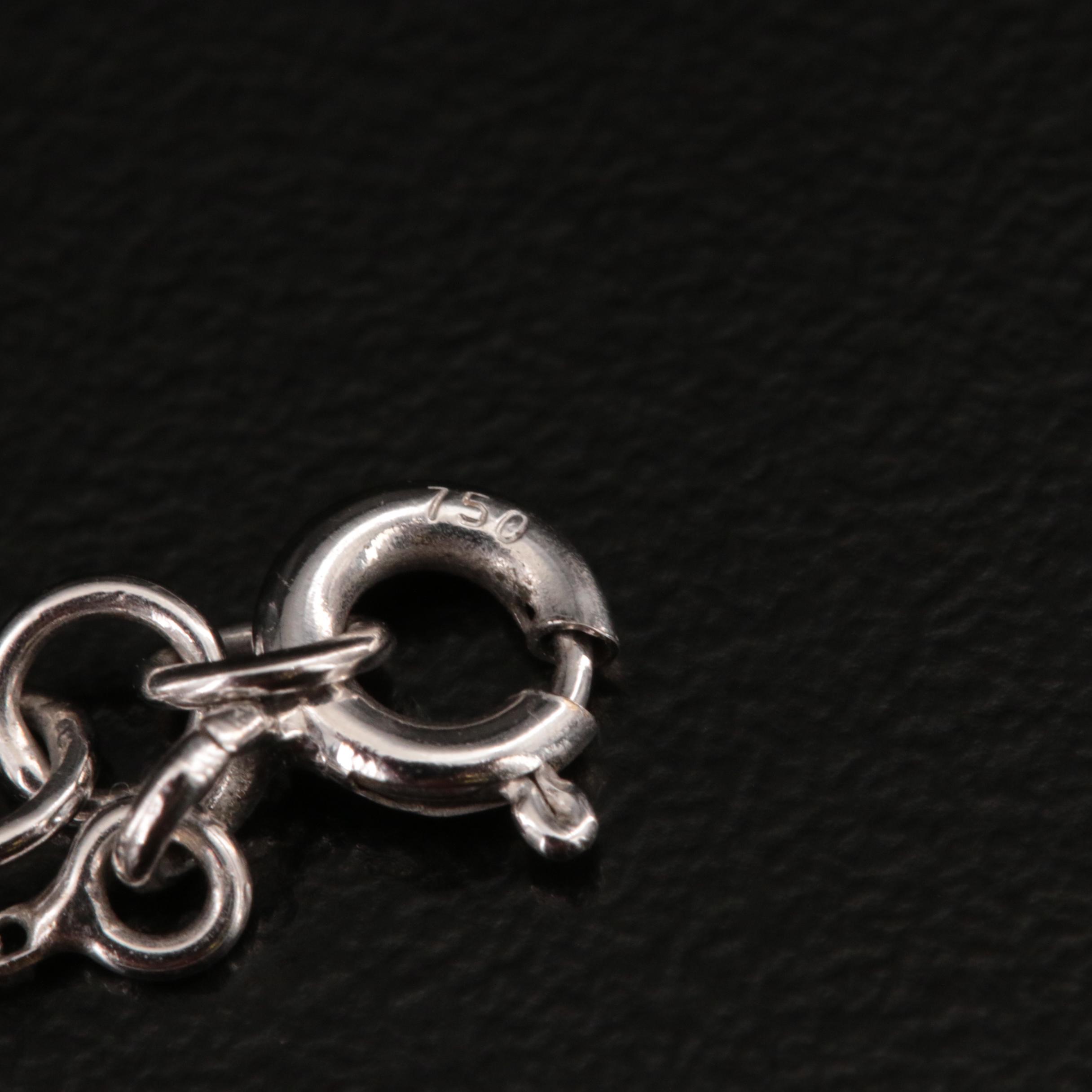 18K Diamond Cluster Pendant Necklace