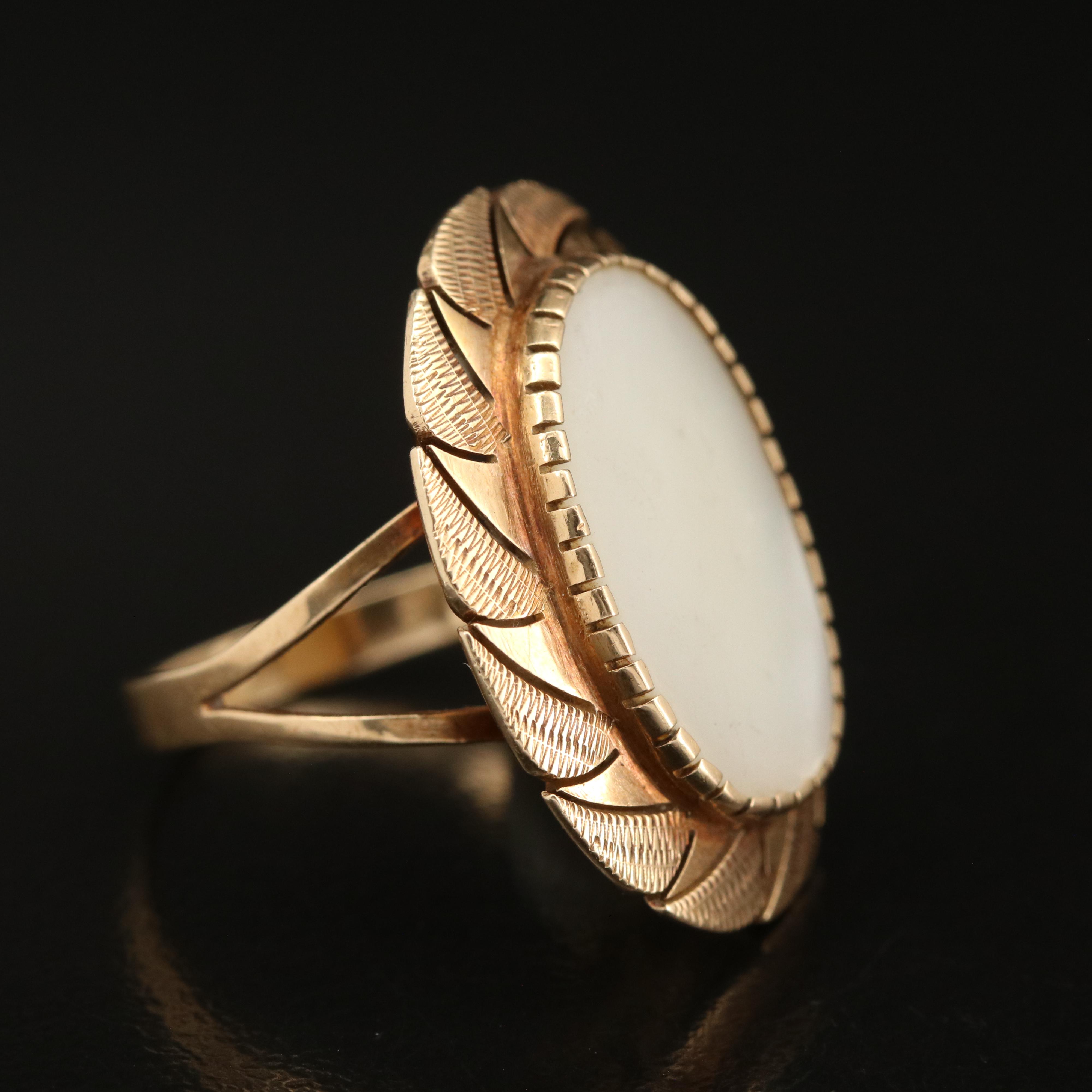 14K Mother-of-Pearl Ring